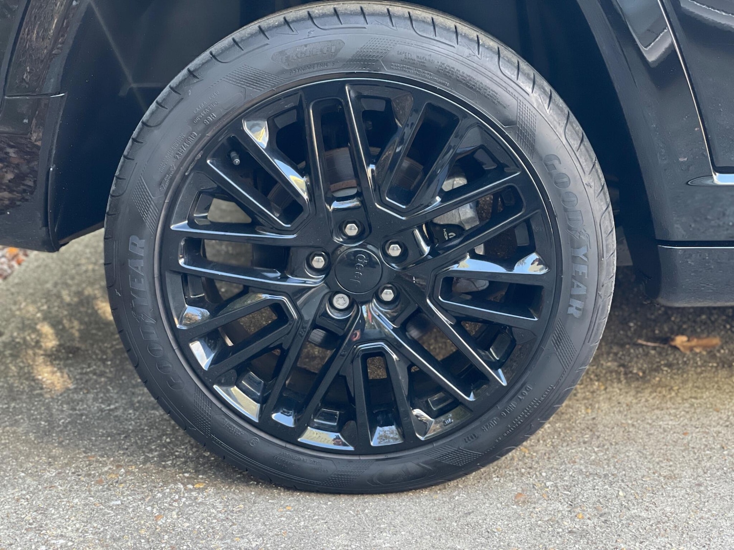 Used Jeep Compass 2023 for sale - 76715615: Photo 76