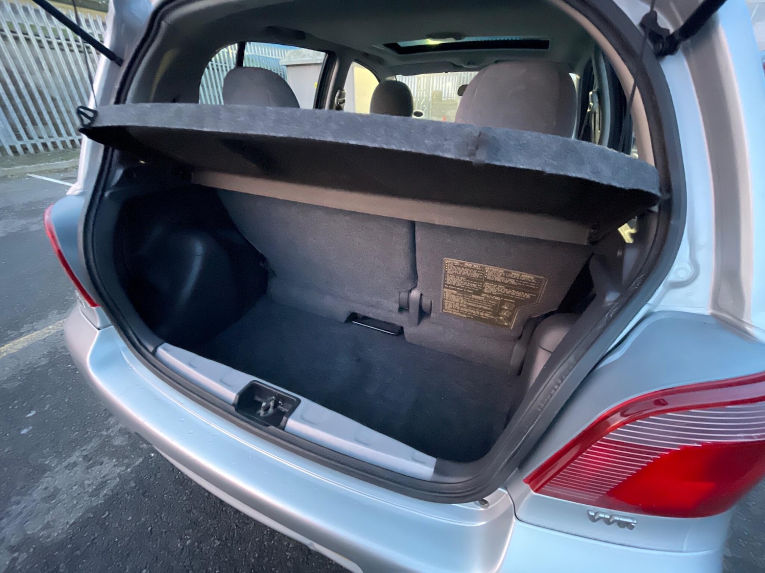 Used Toyota Yaris 1999 for sale - 77029924: Photo 10