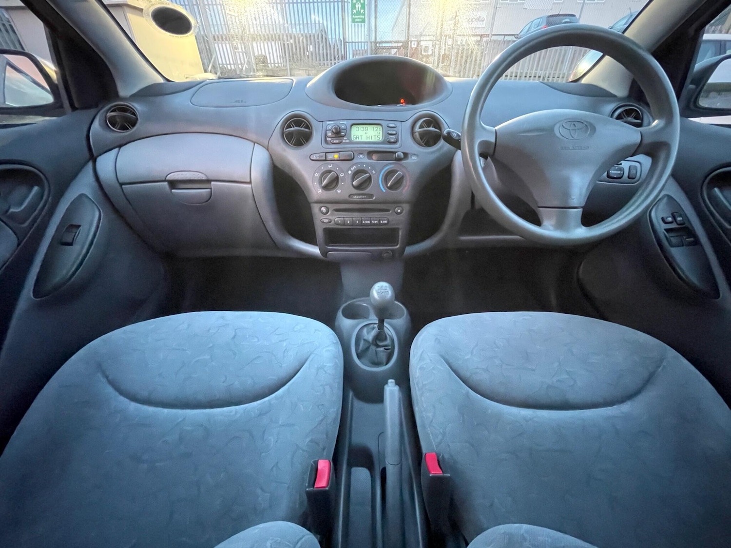 Used Toyota Yaris 1999 for sale - 77029924: Photo 3