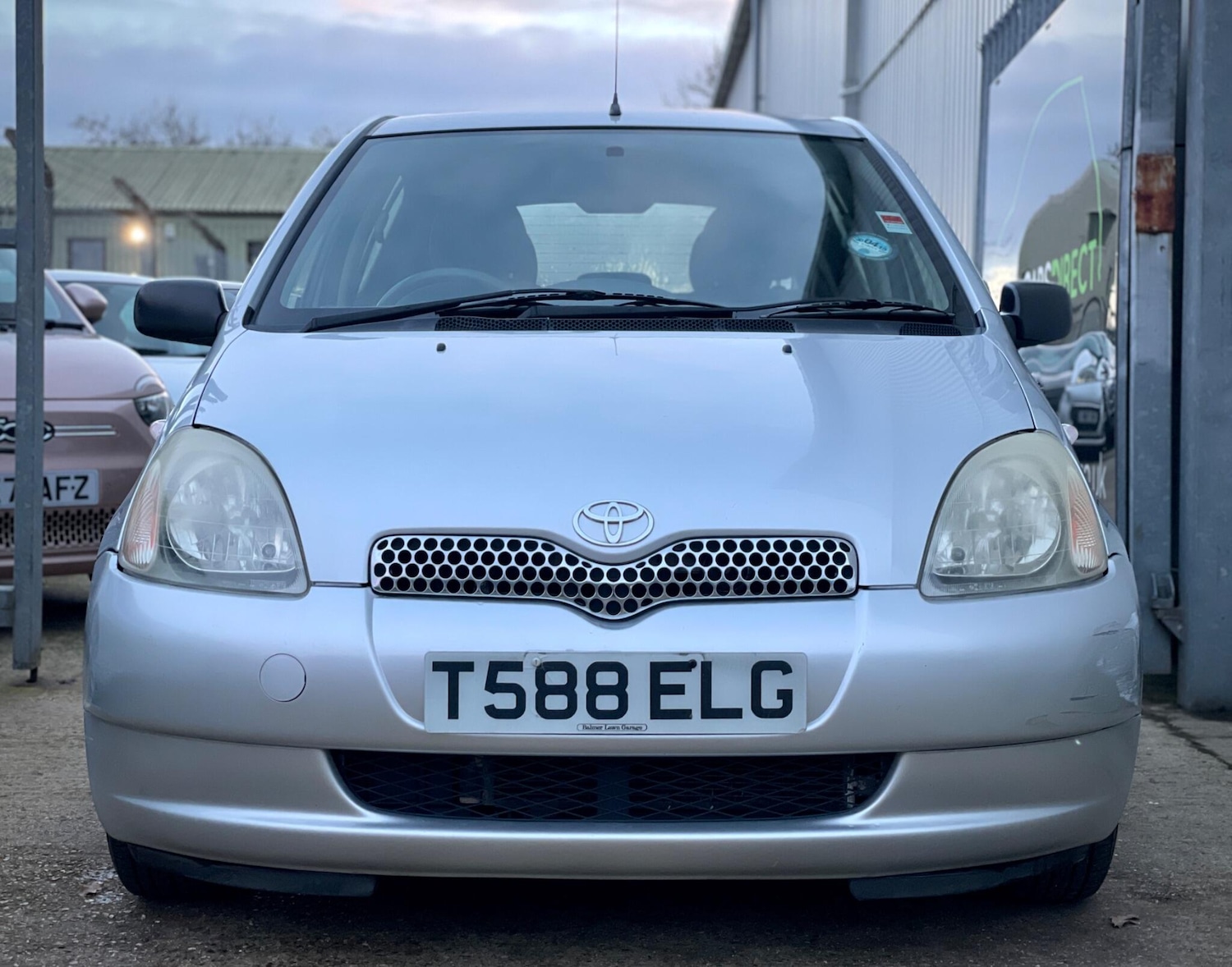 Used Toyota Yaris 1999 for sale - 77029924: Photo 4