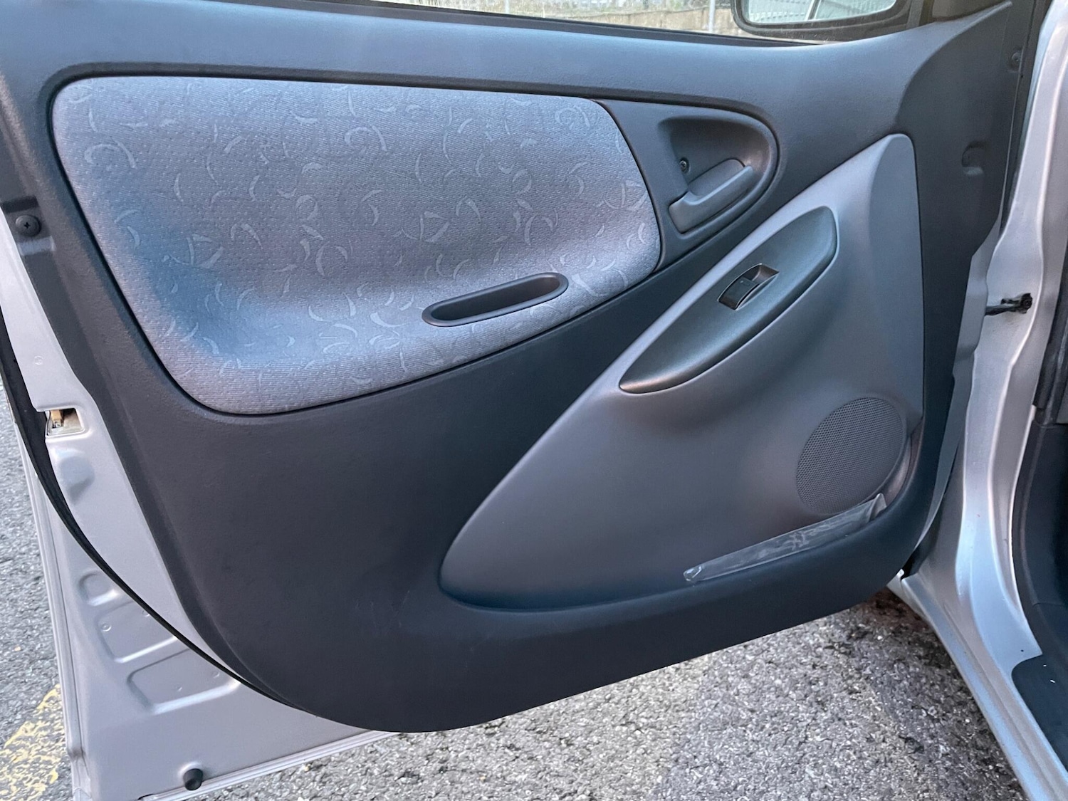 Used Toyota Yaris 1999 for sale - 77029924: Photo 54