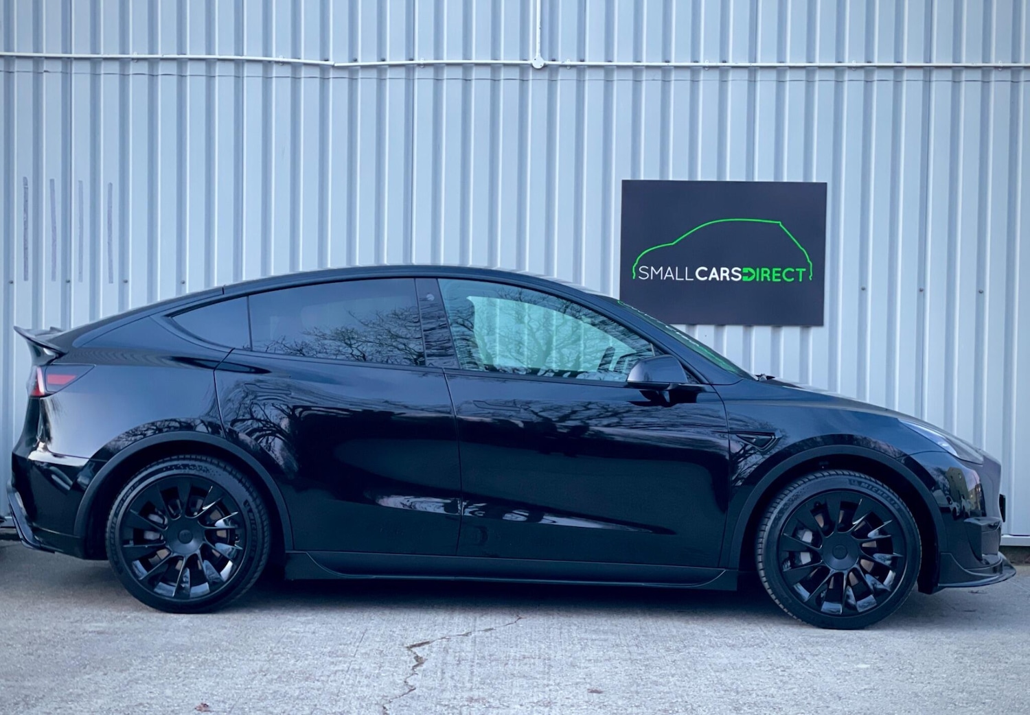 Used Tesla Model Y 2023 for sale - 77940520: Photo 4