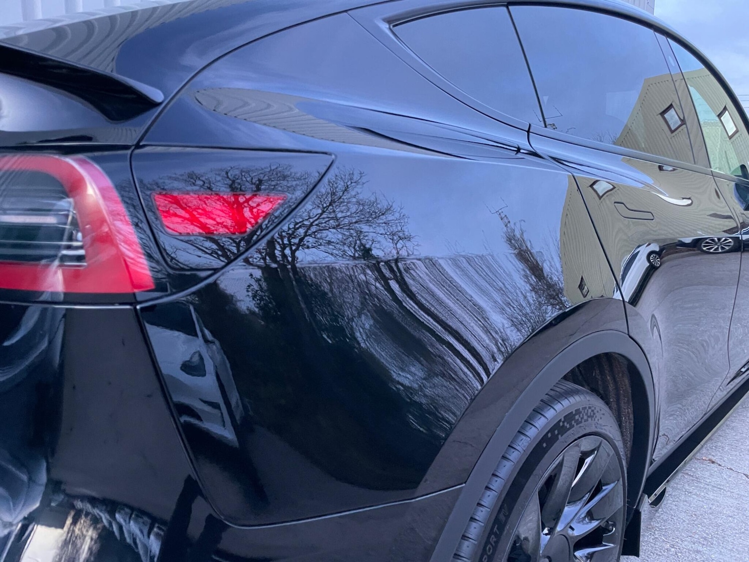 Used Tesla Model Y 2023 for sale - 77940520: Photo 52