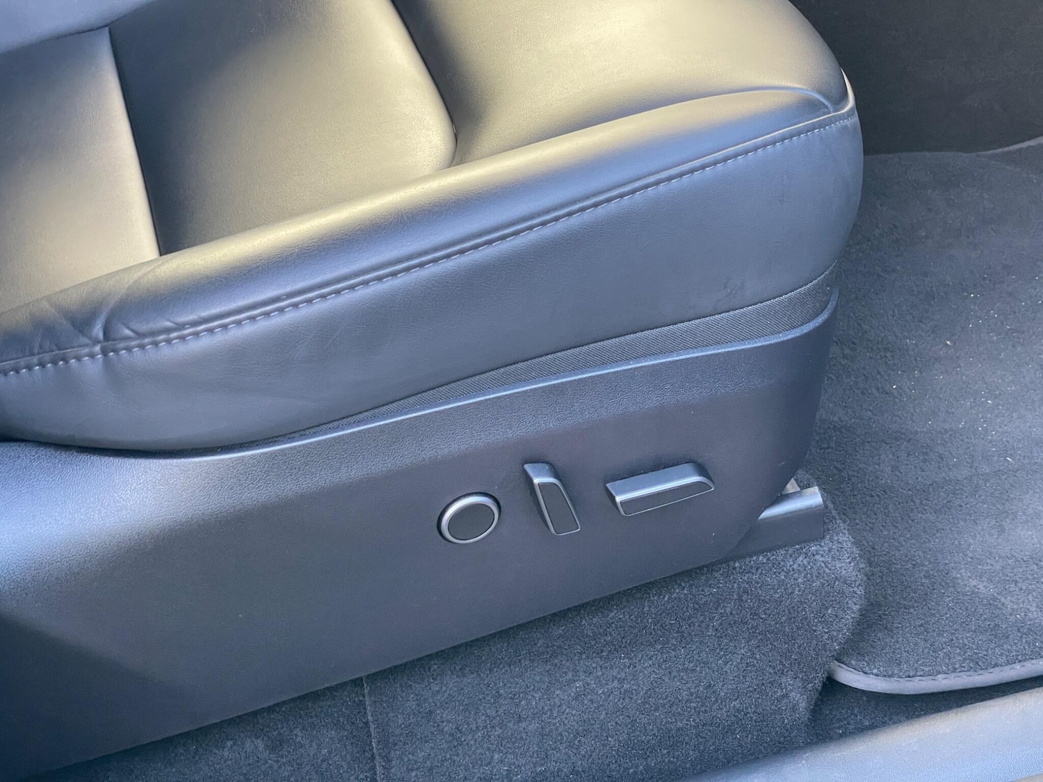 Used Tesla Model Y 2023 for sale - 77940520: Photo 79