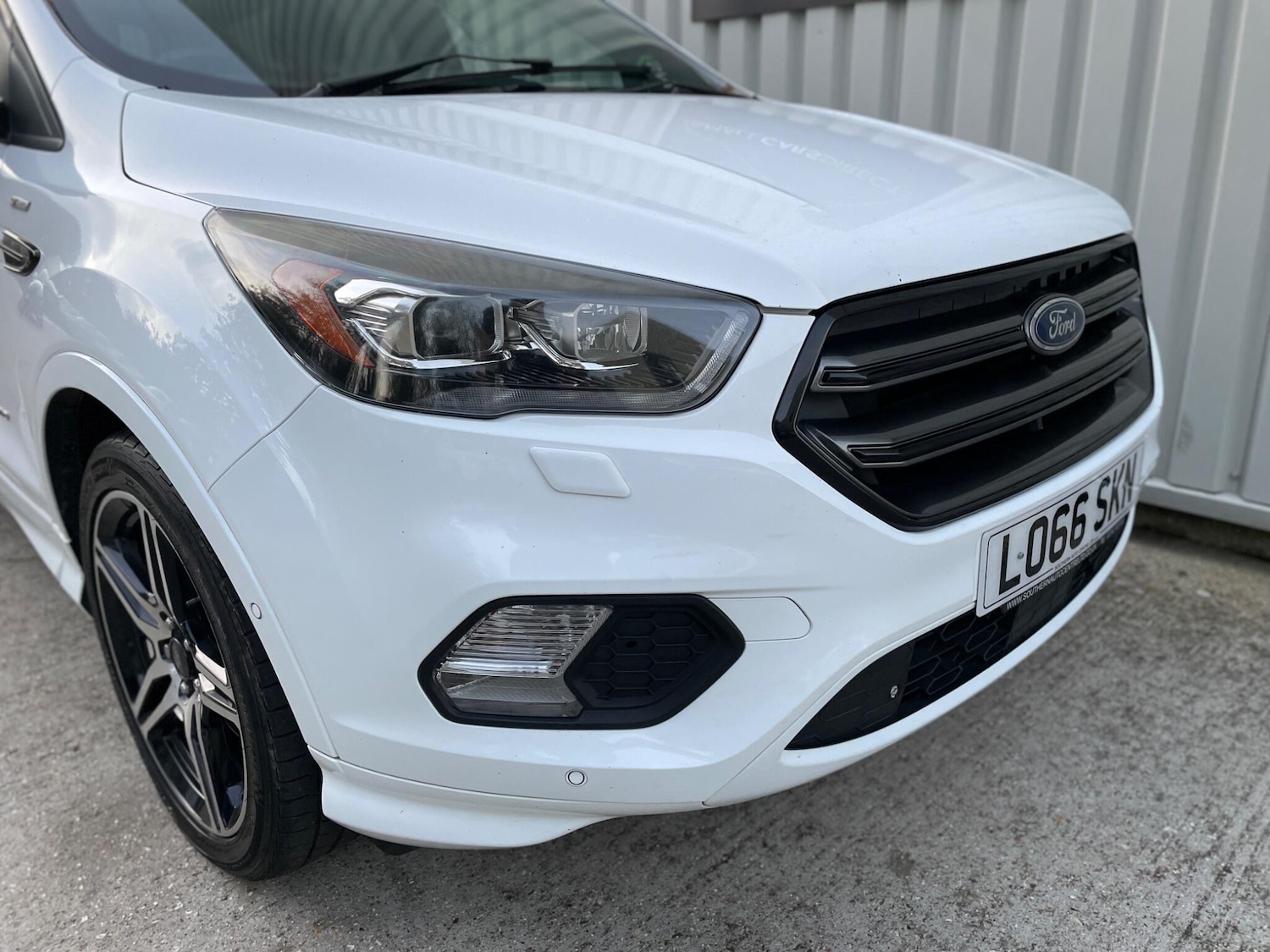 Used Ford Kuga 2017 for sale - 76645030: Photo 17
