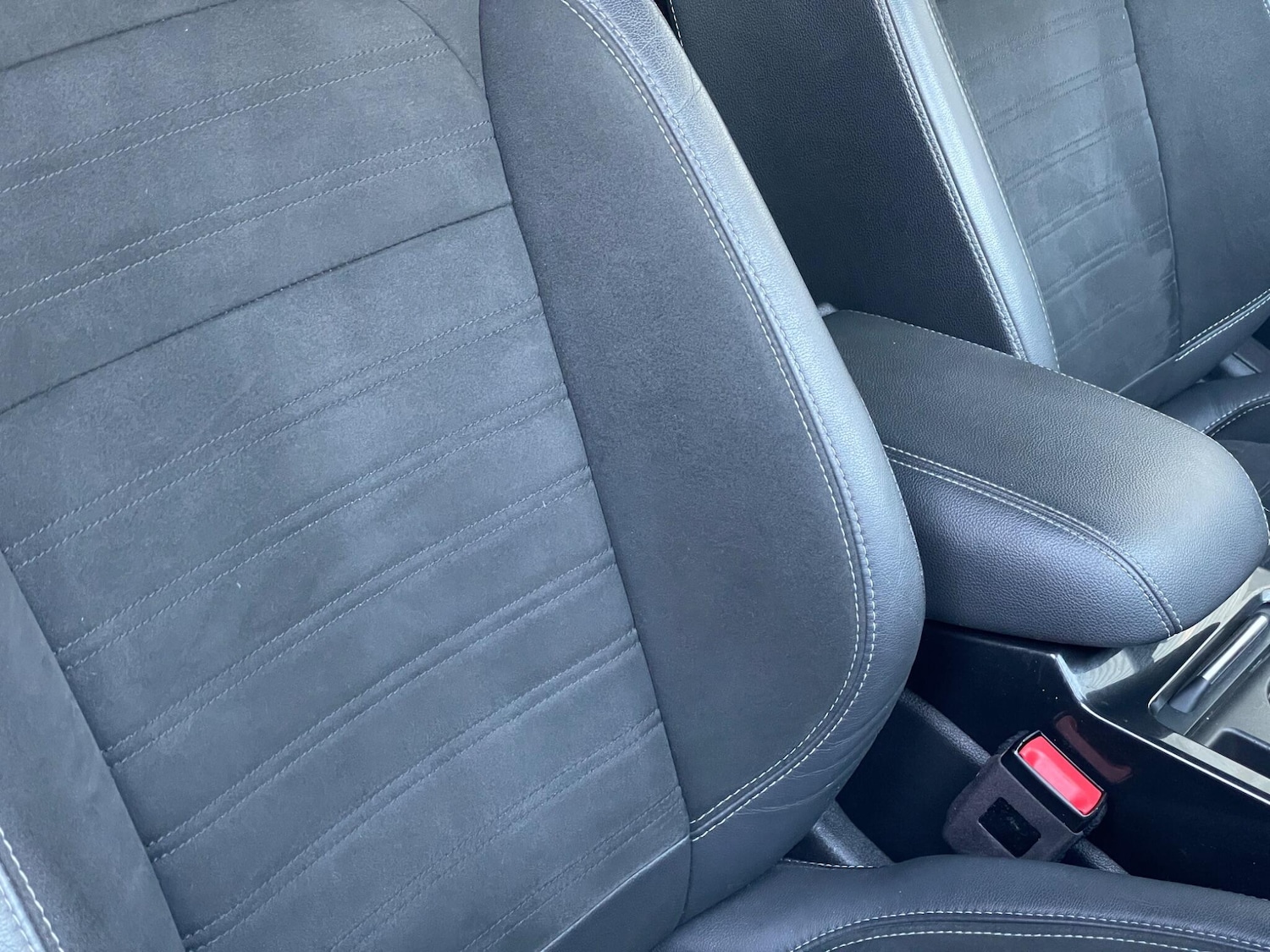 Used Ford Kuga 2017 for sale - 76645030: Photo 77