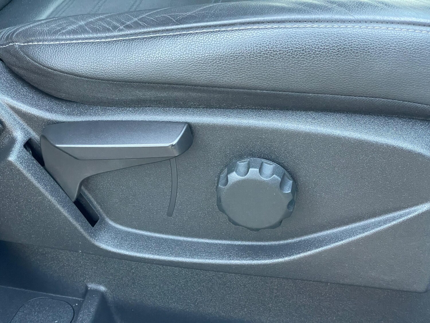 Used Ford Kuga 2017 for sale - 76645030: Photo 78