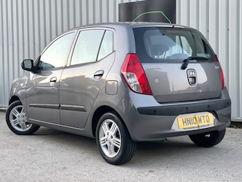 Used Hyundai i10 2010 for sale - 76644669: Photo