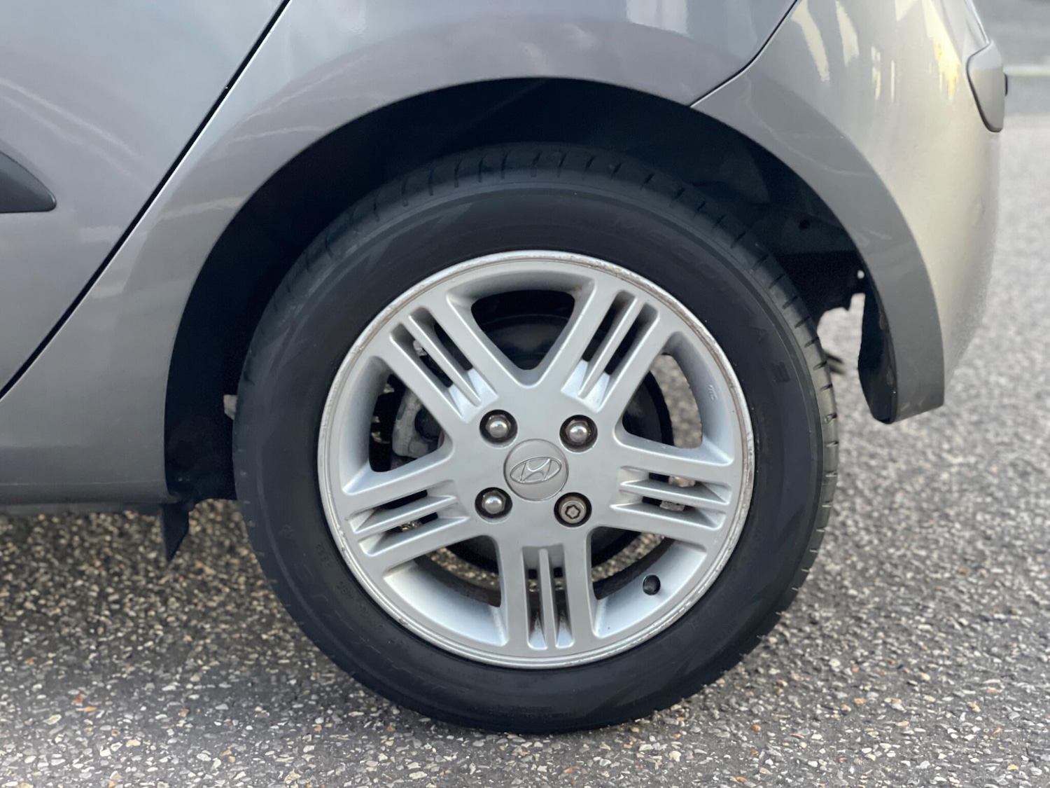 Used Hyundai i10 2010 for sale - 76644669: Photo 42