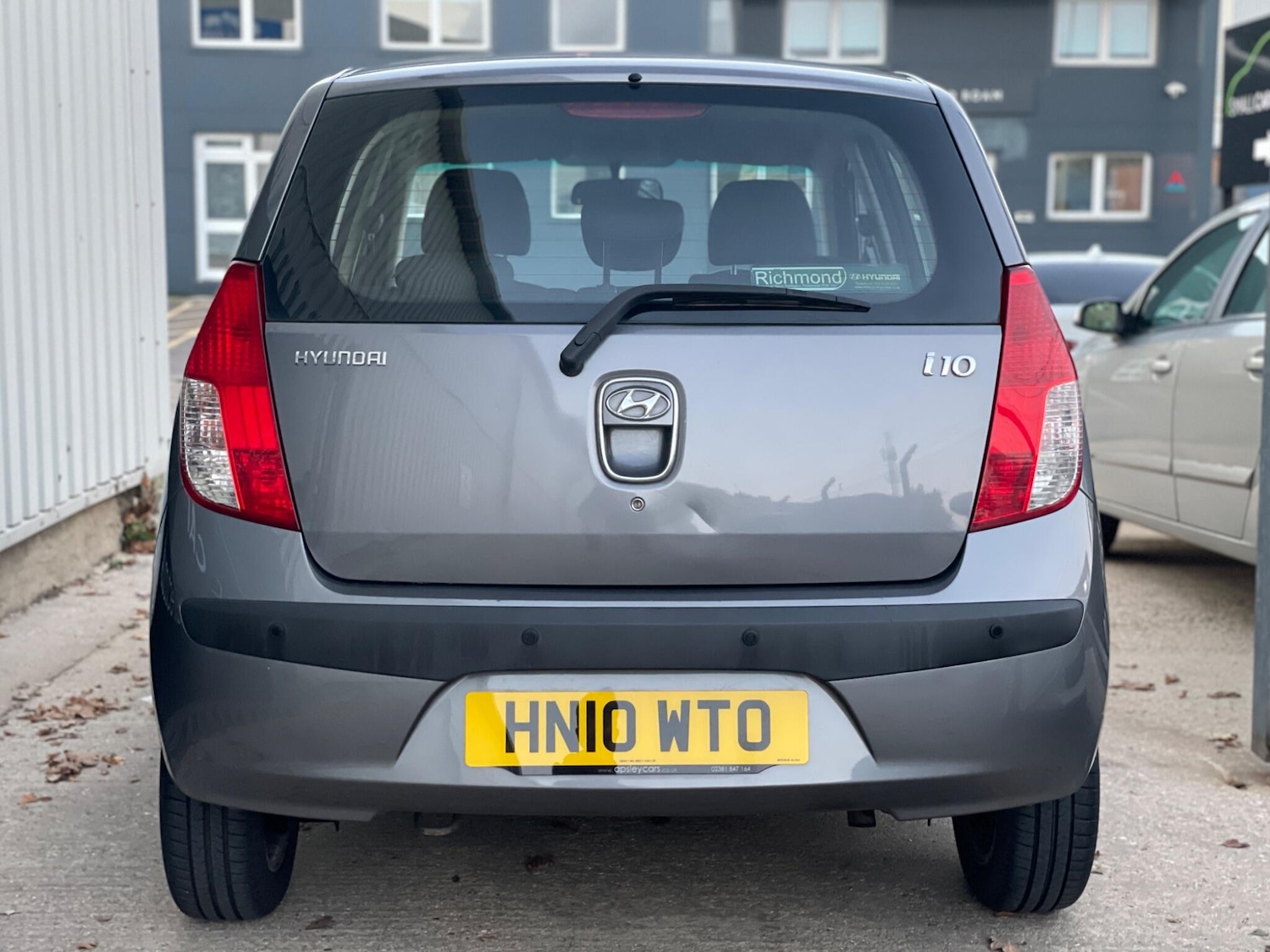 Used Hyundai i10 2010 for sale - 76644669: Photo 7