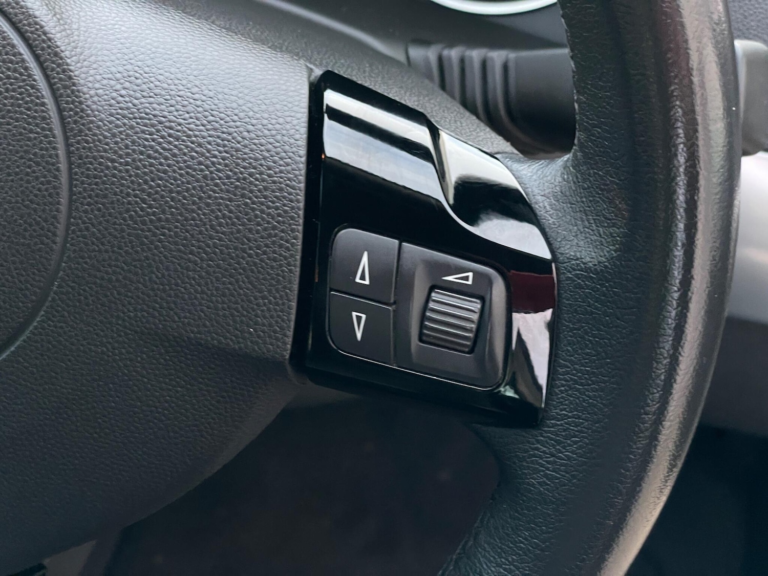 Used Vauxhall Astra 2008 for sale - 76647642: Photo 32