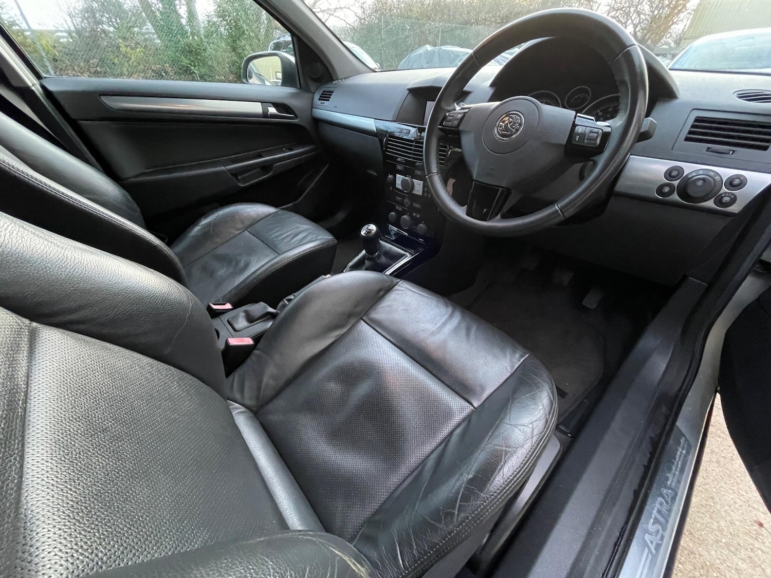 Used Vauxhall Astra 2008 for sale - 76647642: Photo 36