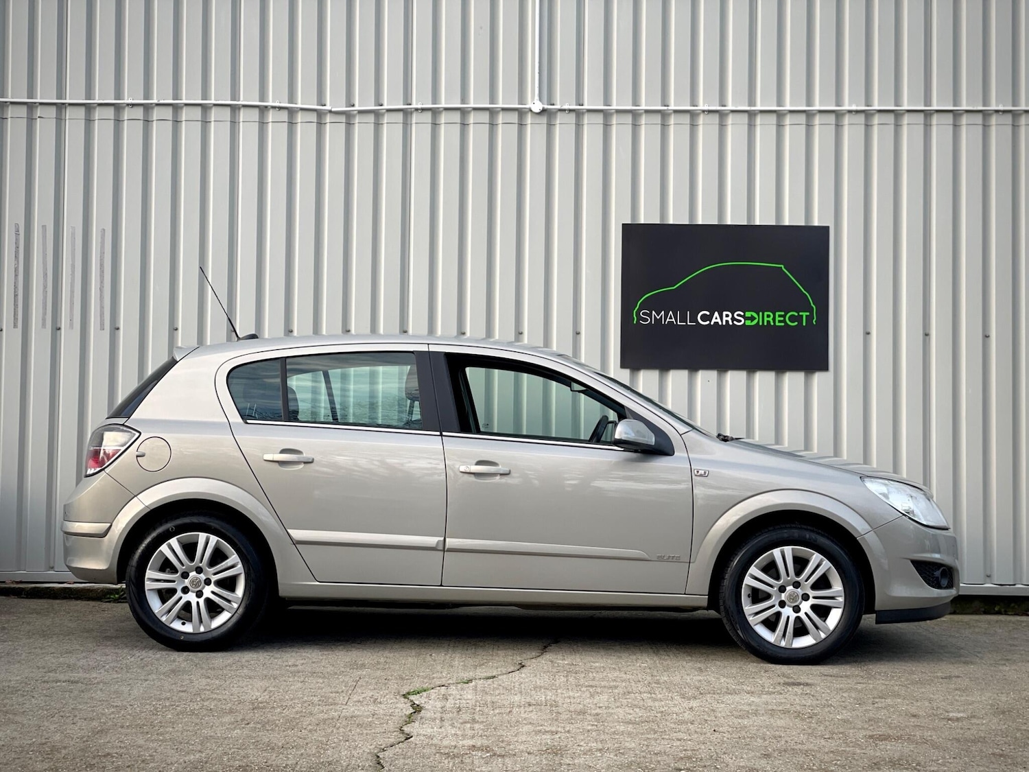 Used Vauxhall Astra 2008 for sale - 76647642: Photo 4