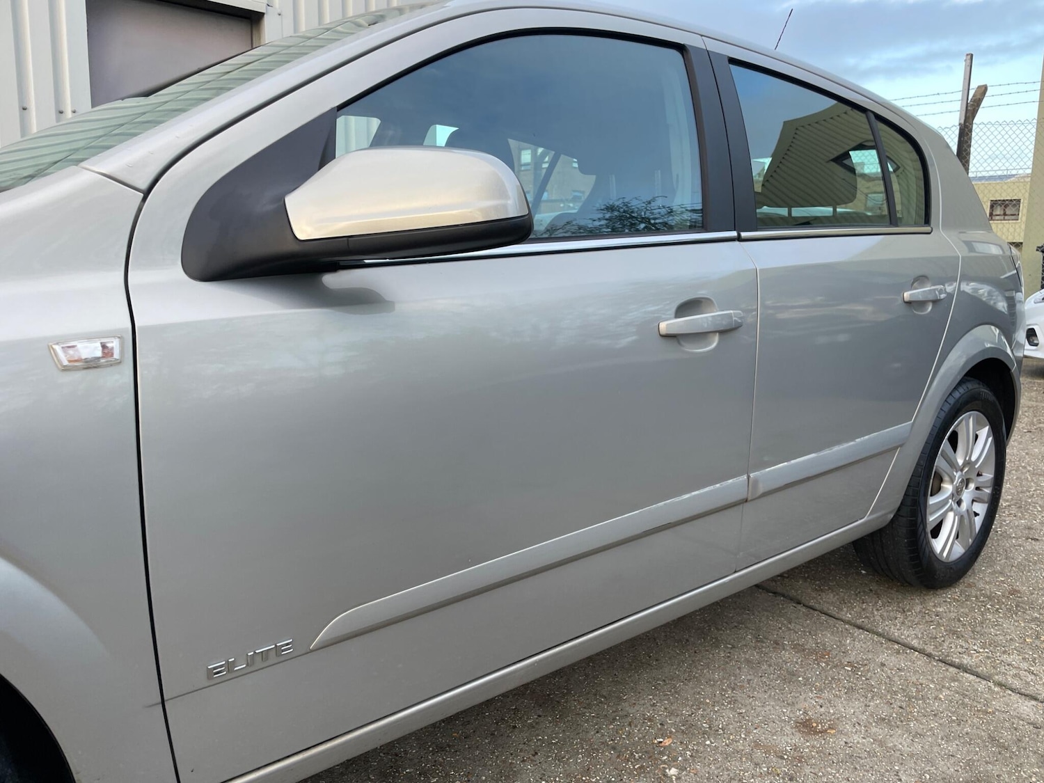 Used Vauxhall Astra 2008 for sale - 76647642: Photo 54