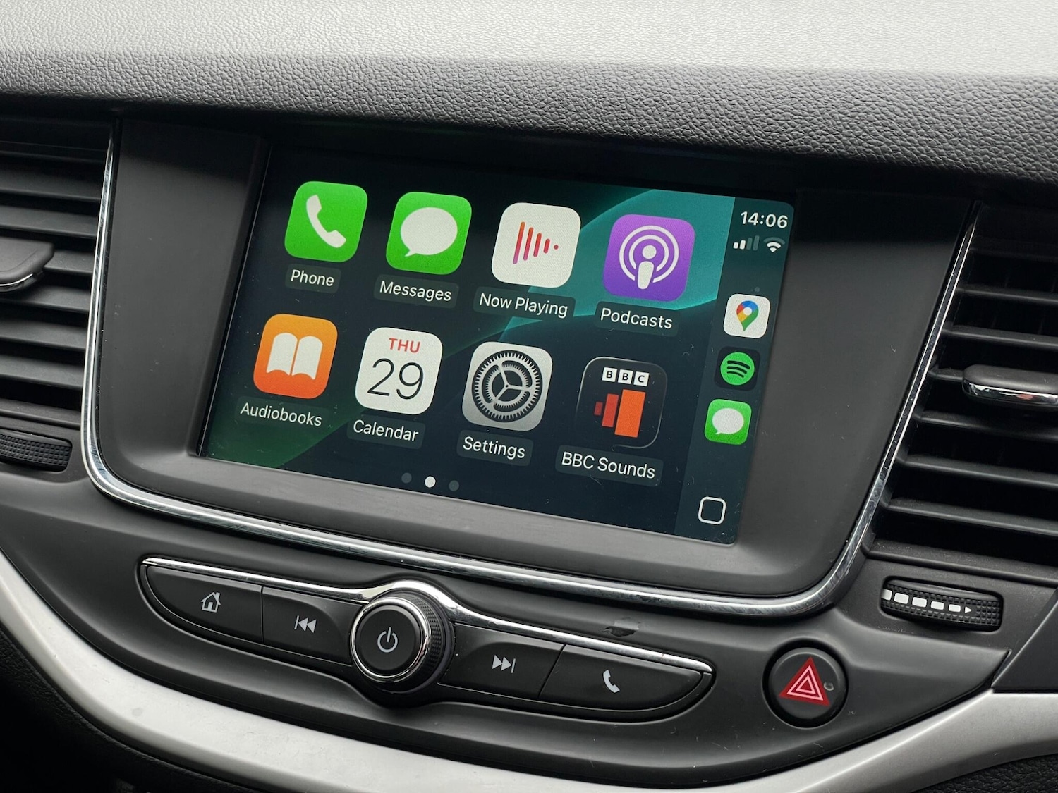 Used Vauxhall Astra 2018 for sale - 76992315: Photo 9