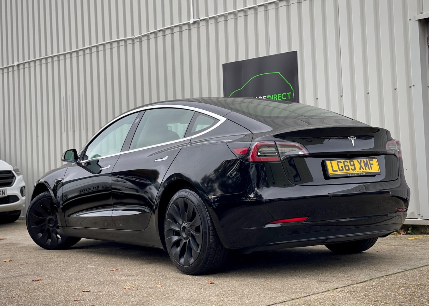 Used Tesla Model 3 2019 for sale - 76658421: Photo 3