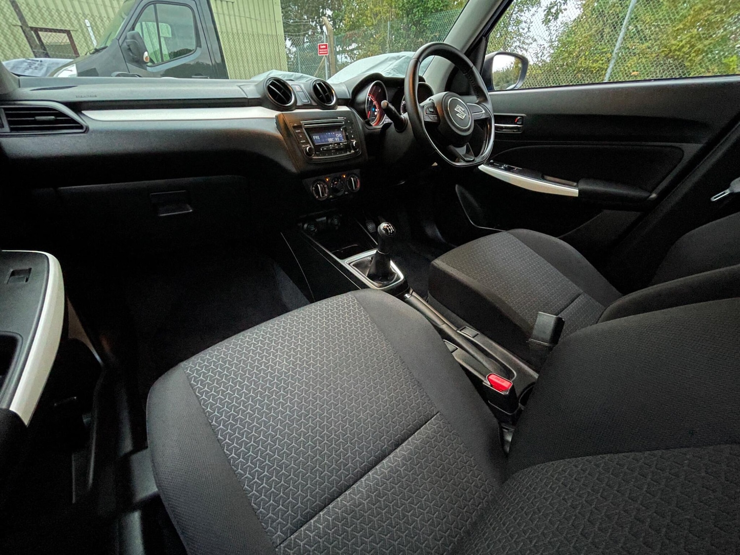 Used Suzuki Swift 2019 for sale - 76647646: Photo 14