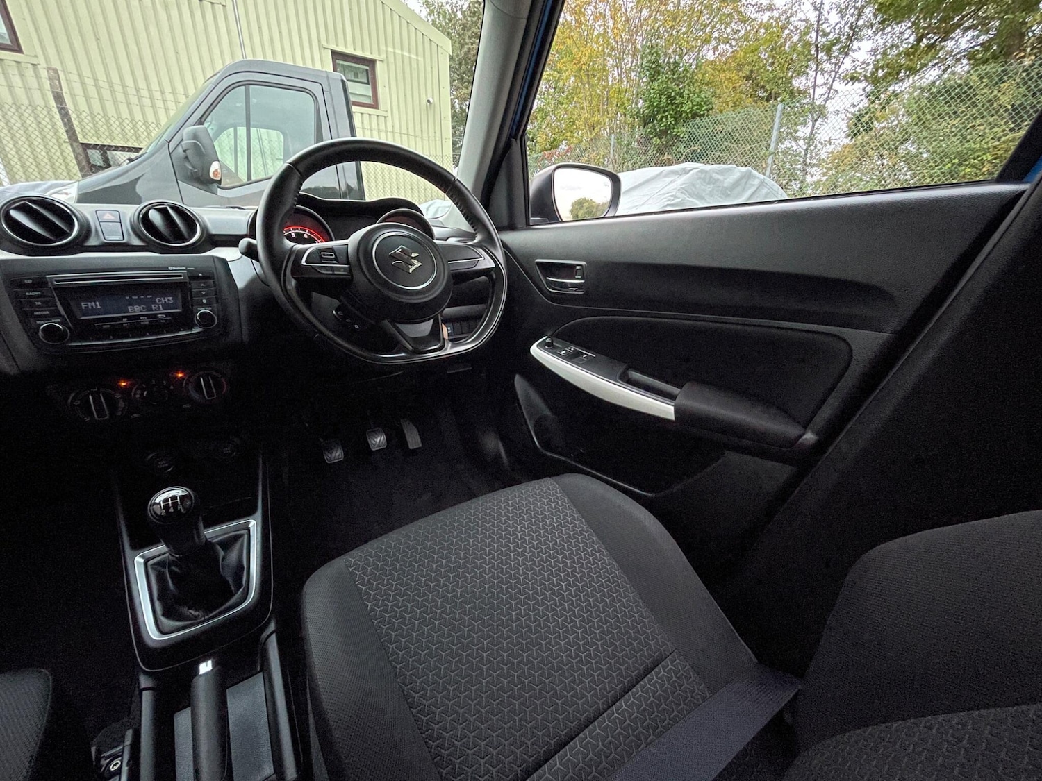 Used Suzuki Swift 2019 for sale - 76647646: Photo 24