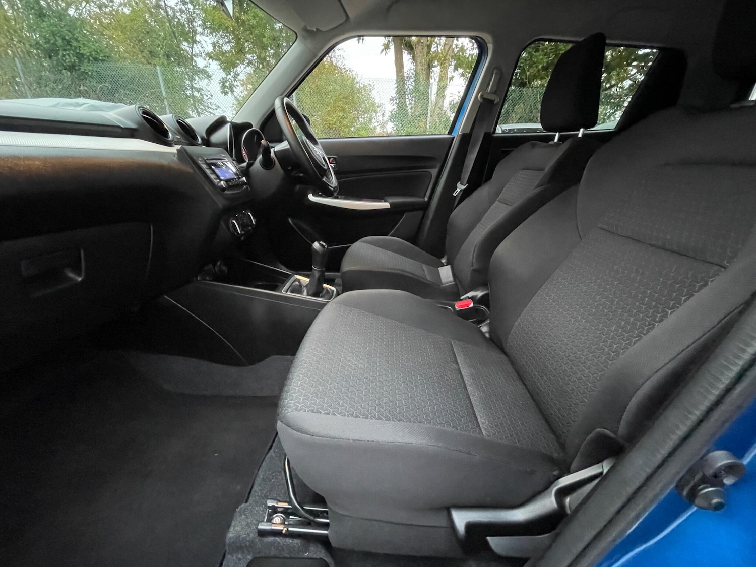 Used Suzuki Swift 2019 for sale - 76647646: Photo 35