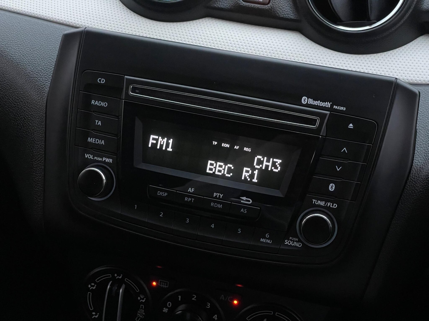 Used Suzuki Swift 2019 for sale - 76647646: Photo 96