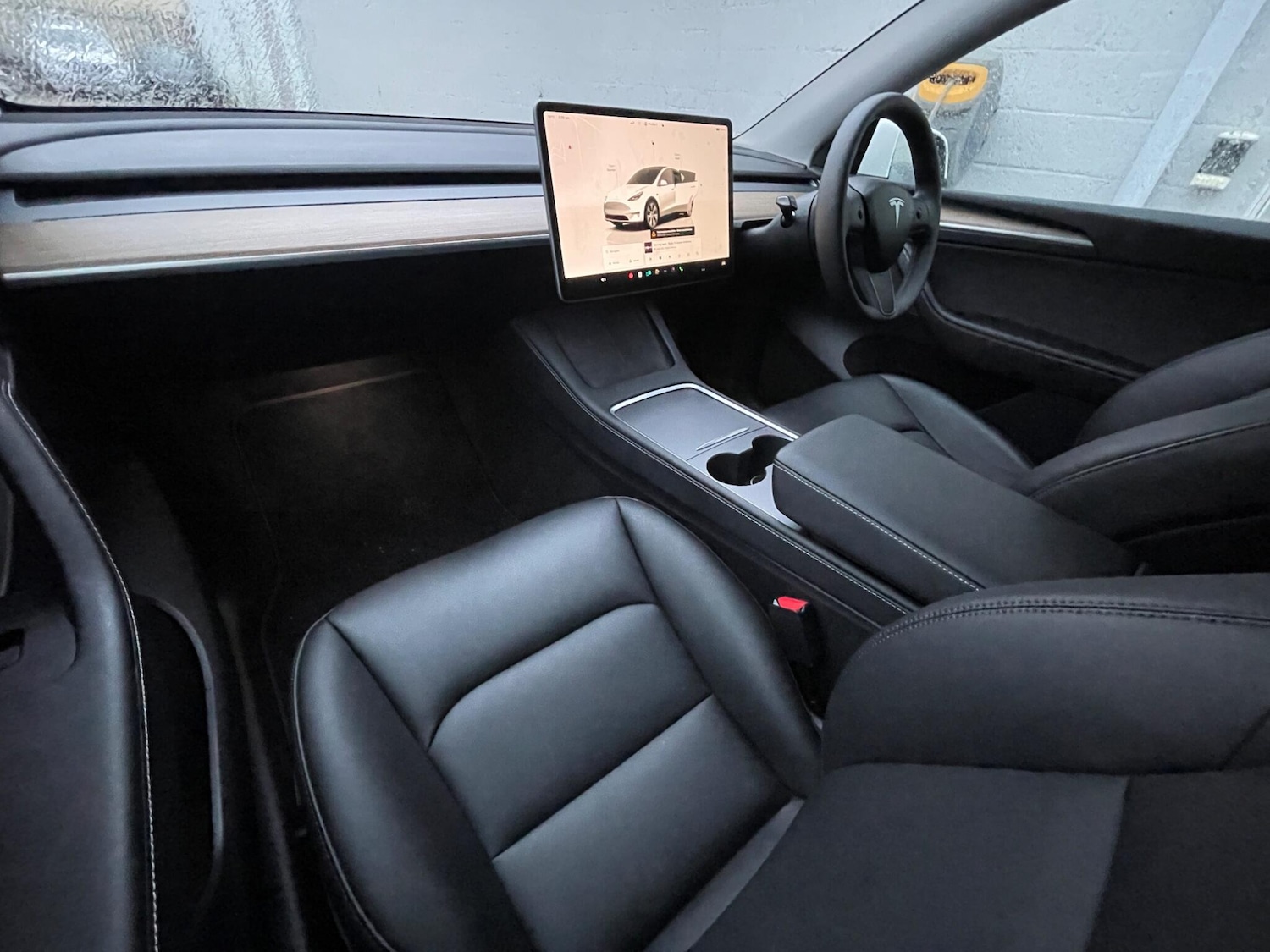 Used Tesla Model Y 2024 for sale - 76839302: Photo 22