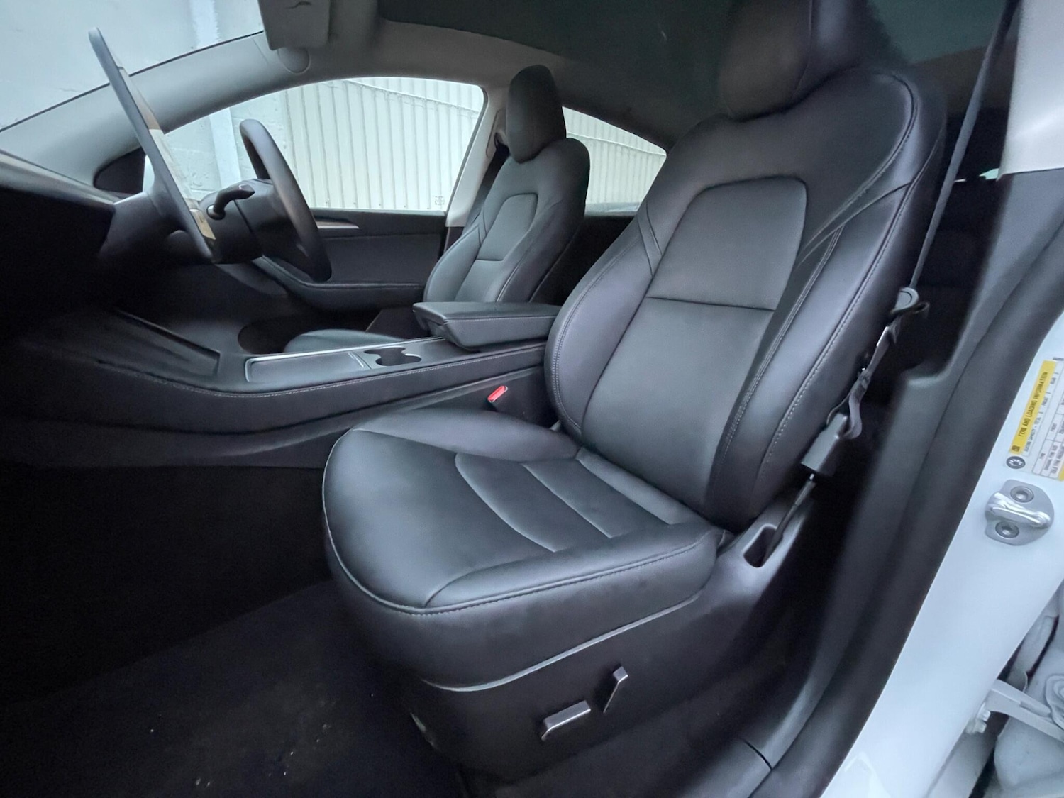 Used Tesla Model Y 2024 for sale - 76839302: Photo 25