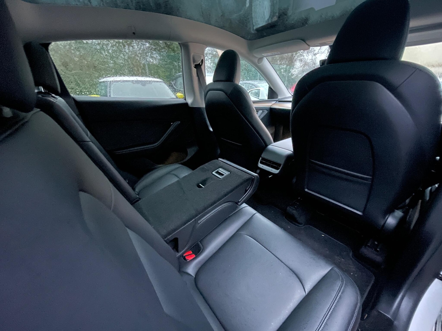 Used Tesla Model Y 2024 for sale - 76839302: Photo 36