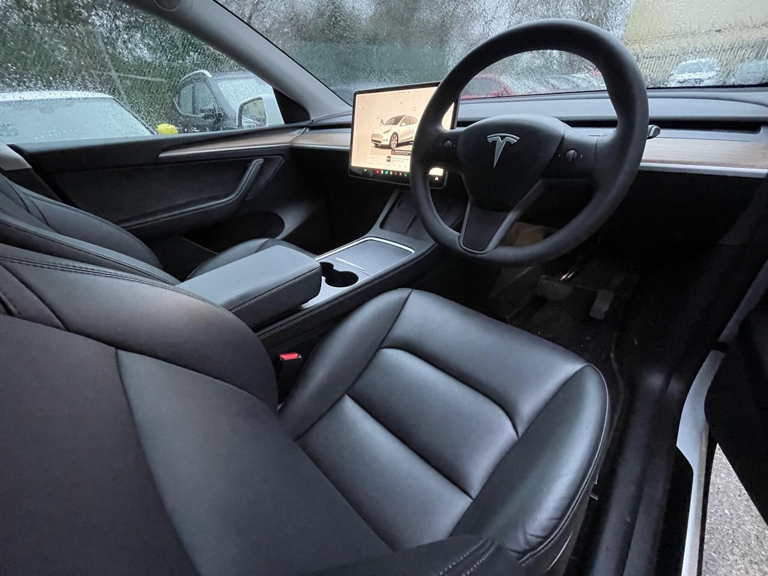 Used Tesla Model Y 2024 for sale - 76839302: Photo 6