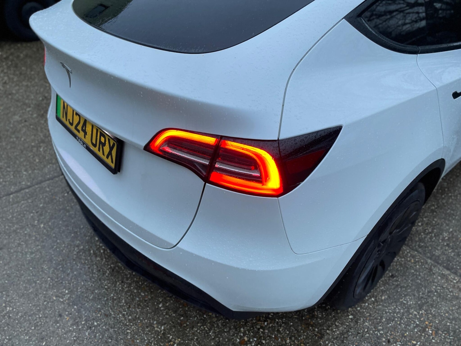 Used Tesla Model Y 2024 for sale - 76839302: Photo 87