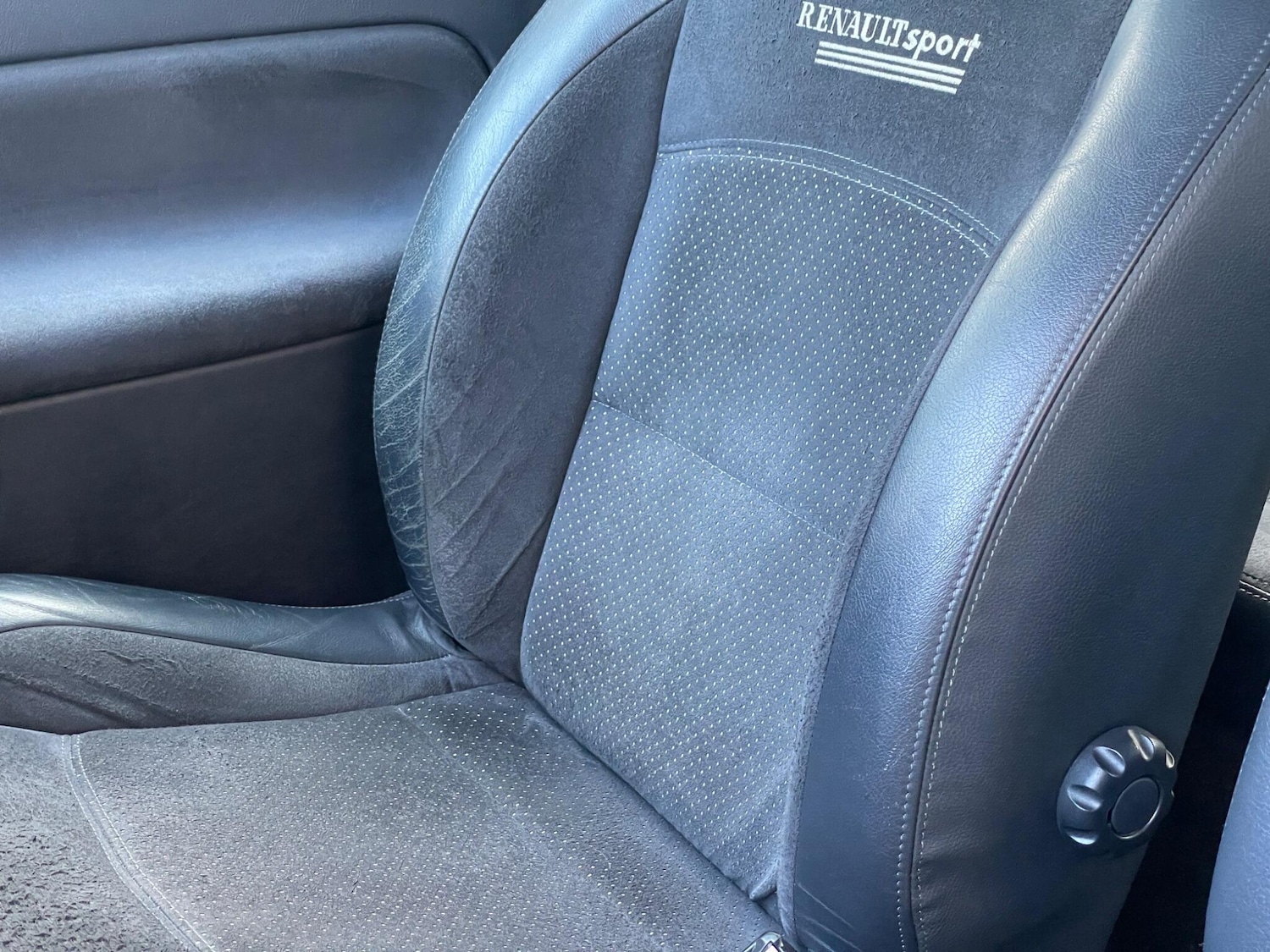 Used Renault Clio 2005 for sale - 77455826: Photo 80