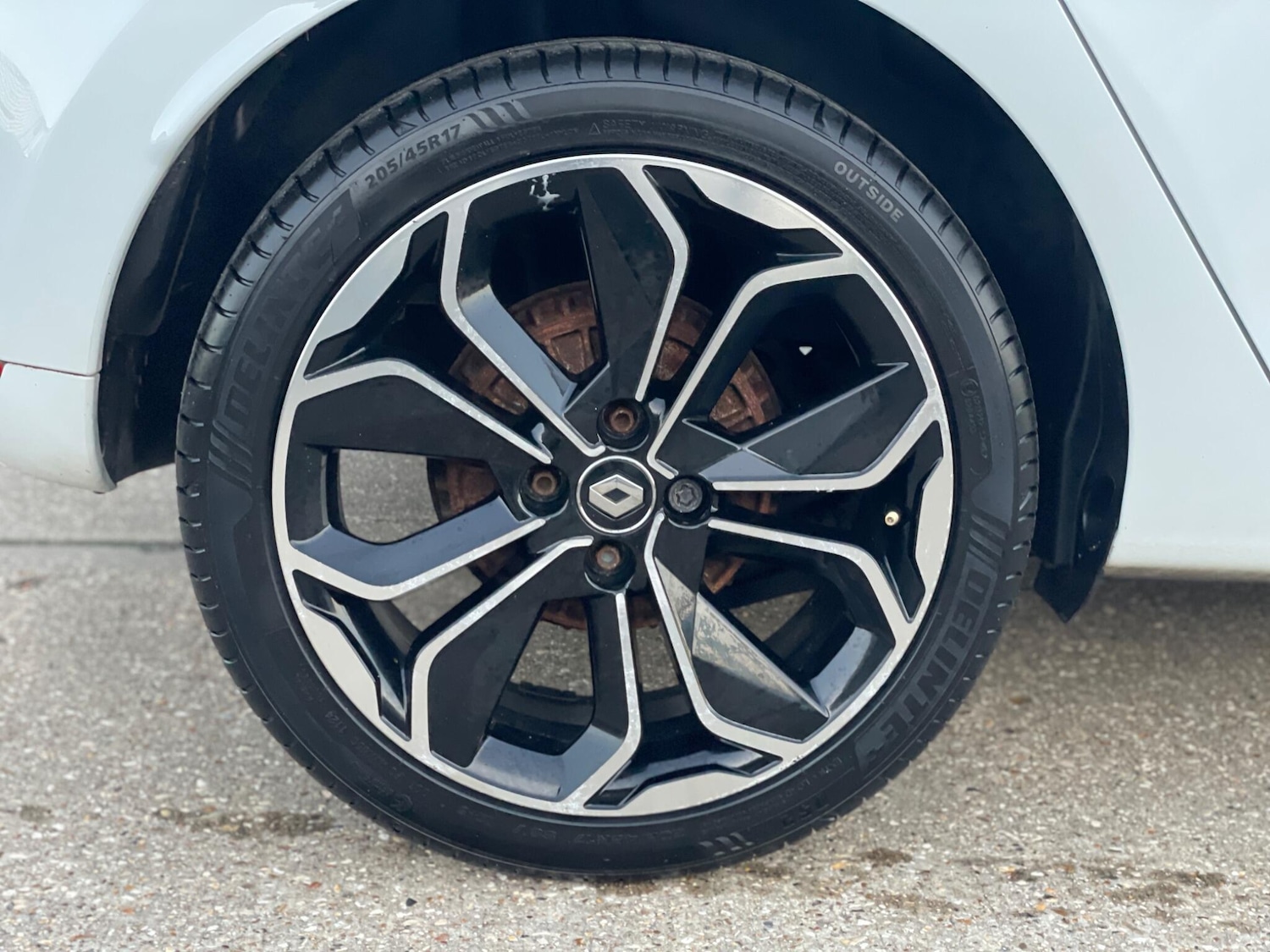 Used Renault Clio 2018 for sale - 77683696: Photo 26