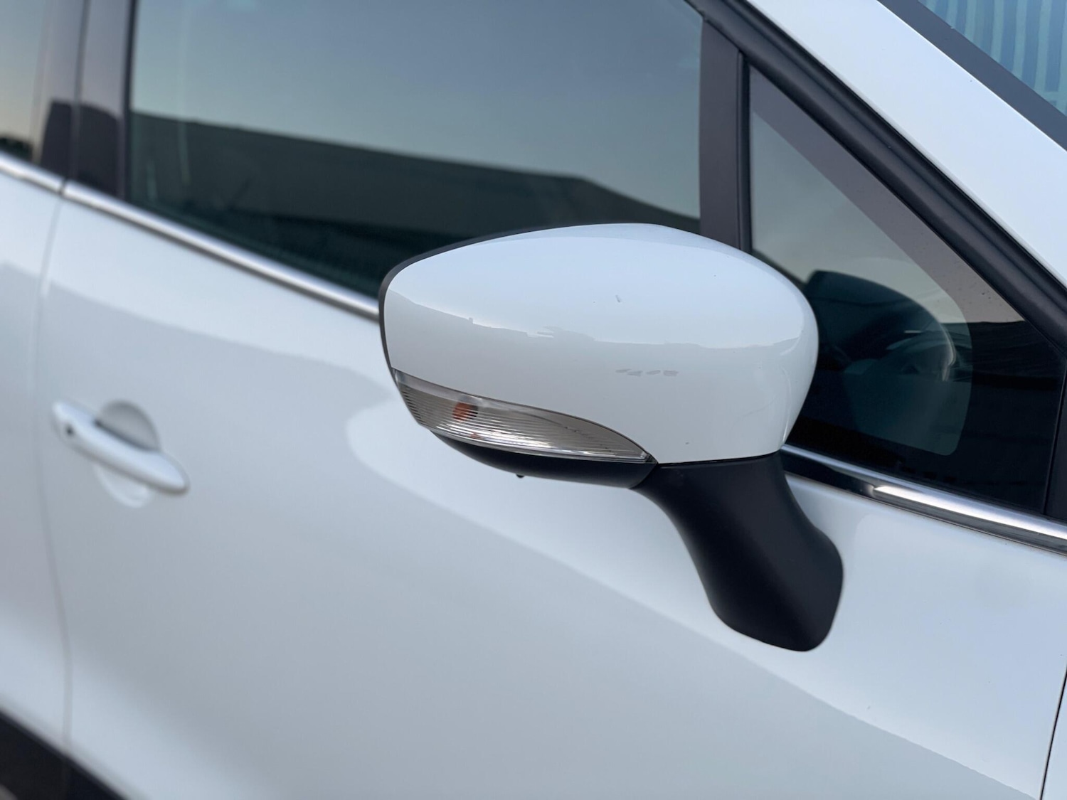 Used Renault Clio 2018 for sale - 77683696: Photo 31