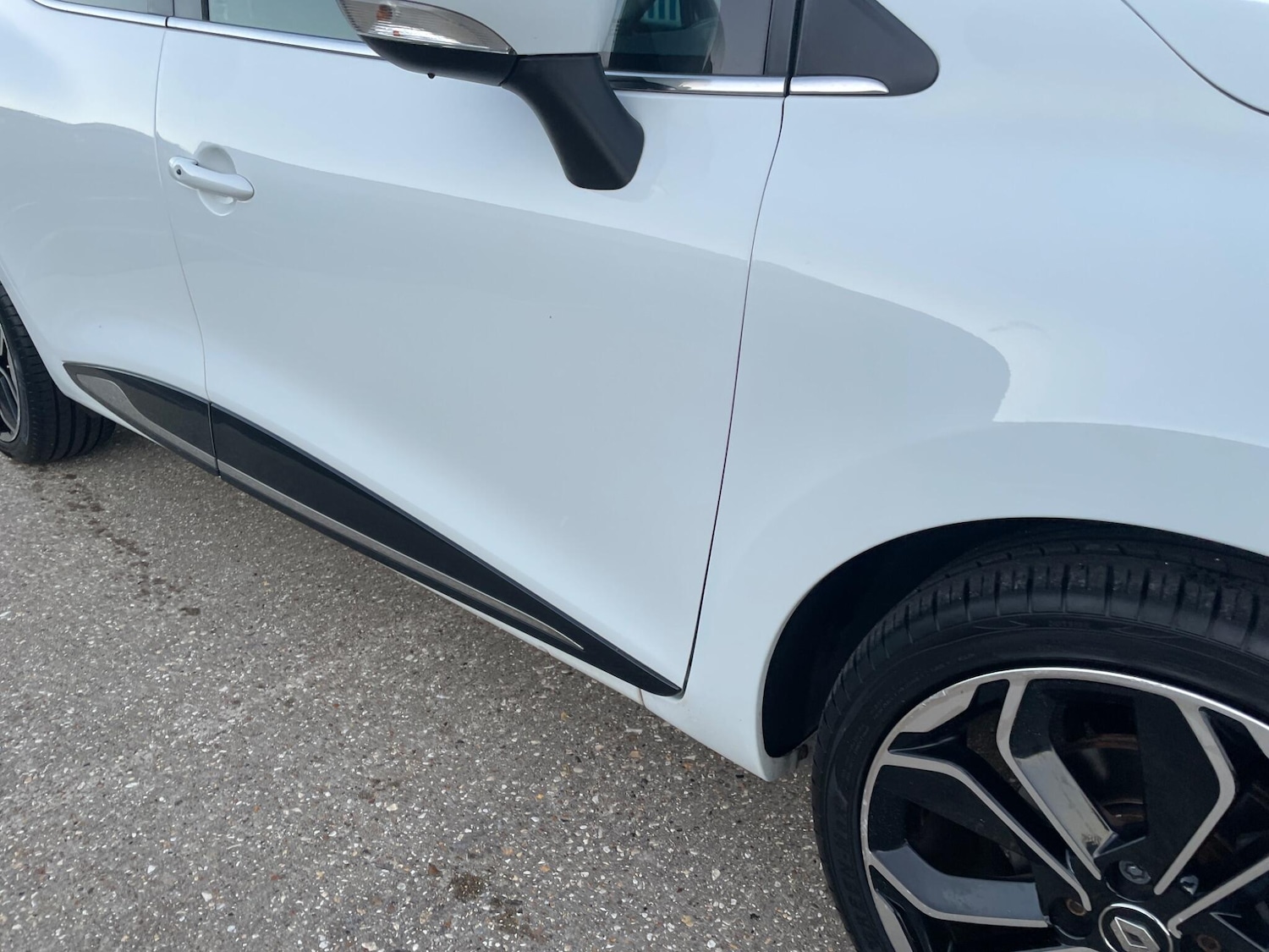 Used Renault Clio 2018 for sale - 77683696: Photo 52