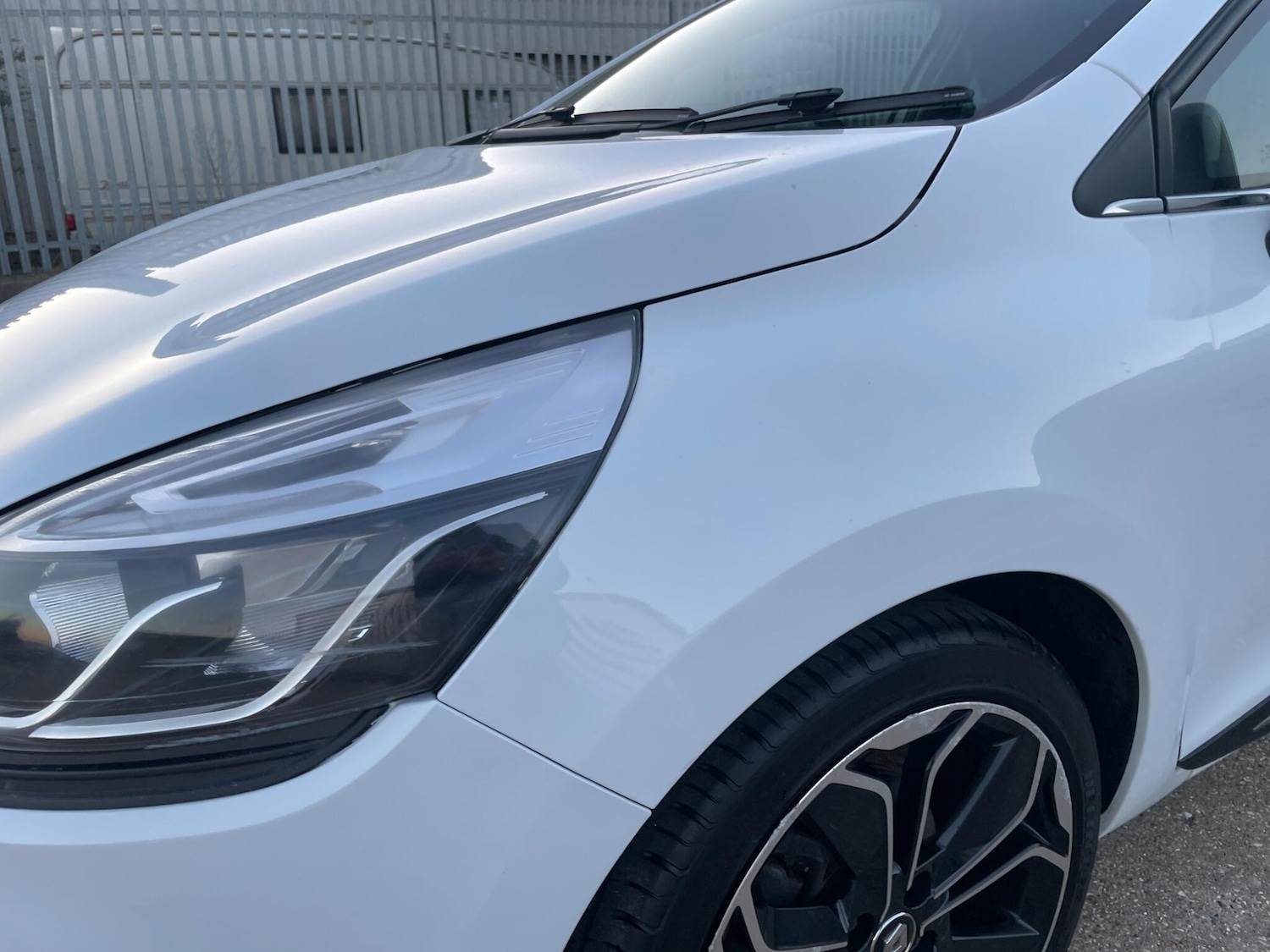 Used Renault Clio 2018 for sale - 77683696: Photo 54