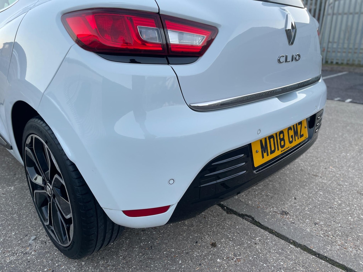 Used Renault Clio 2018 for sale - 77683696: Photo 63