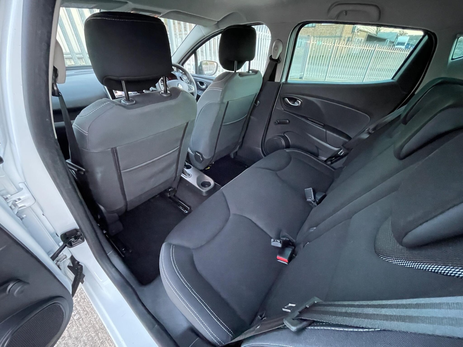 Used Renault Clio 2018 for sale - 77683696: Photo 75