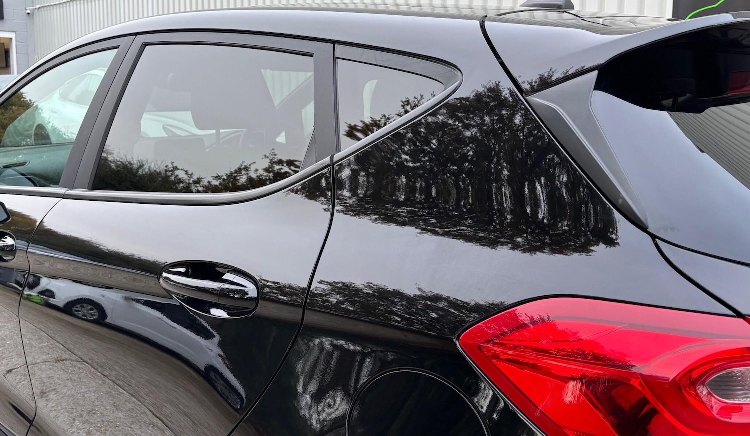 Used Ford Fiesta 2019 for sale - 76658635: Photo 25