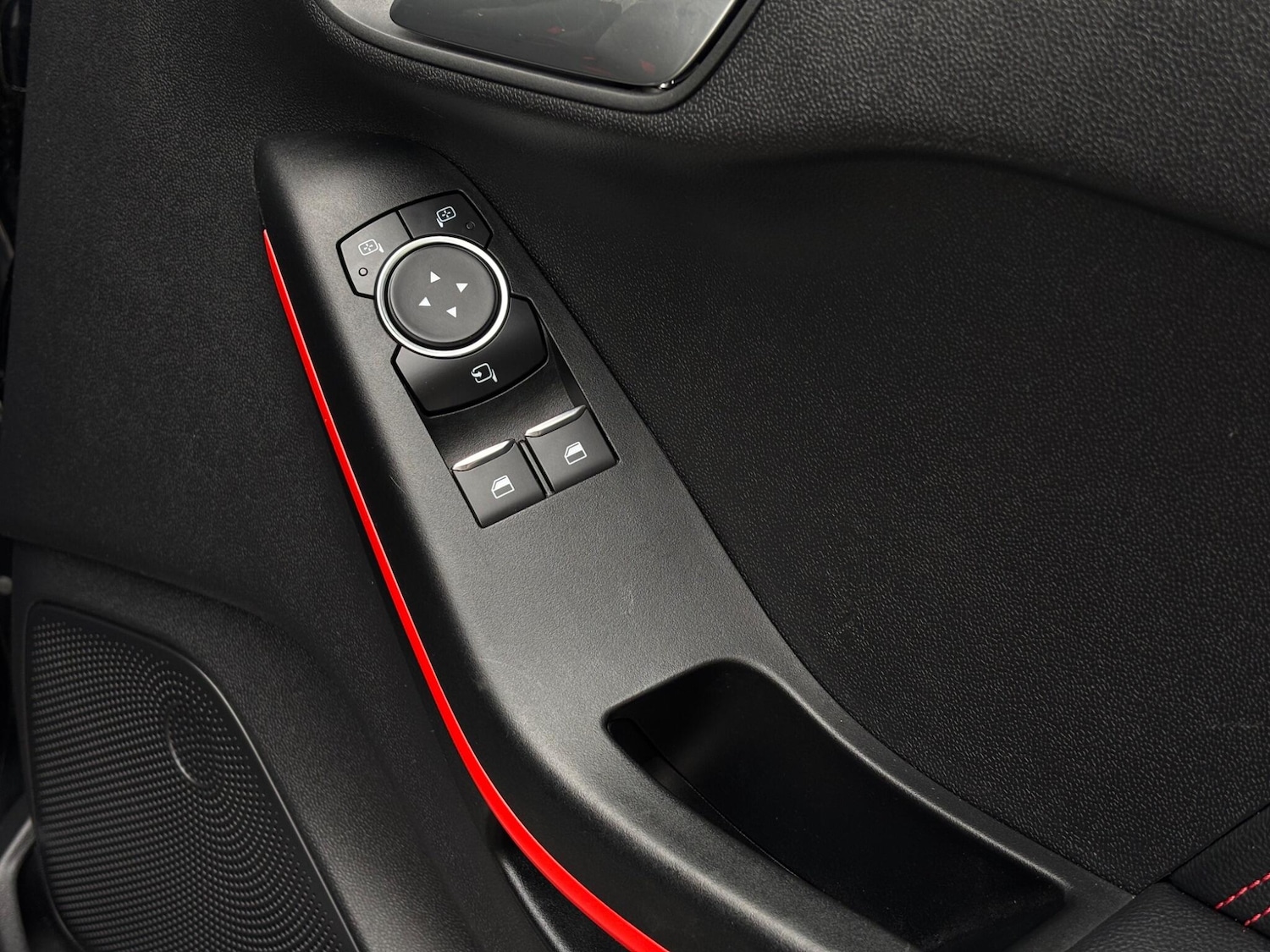 Used Ford Fiesta 2019 for sale - 76658635: Photo 96