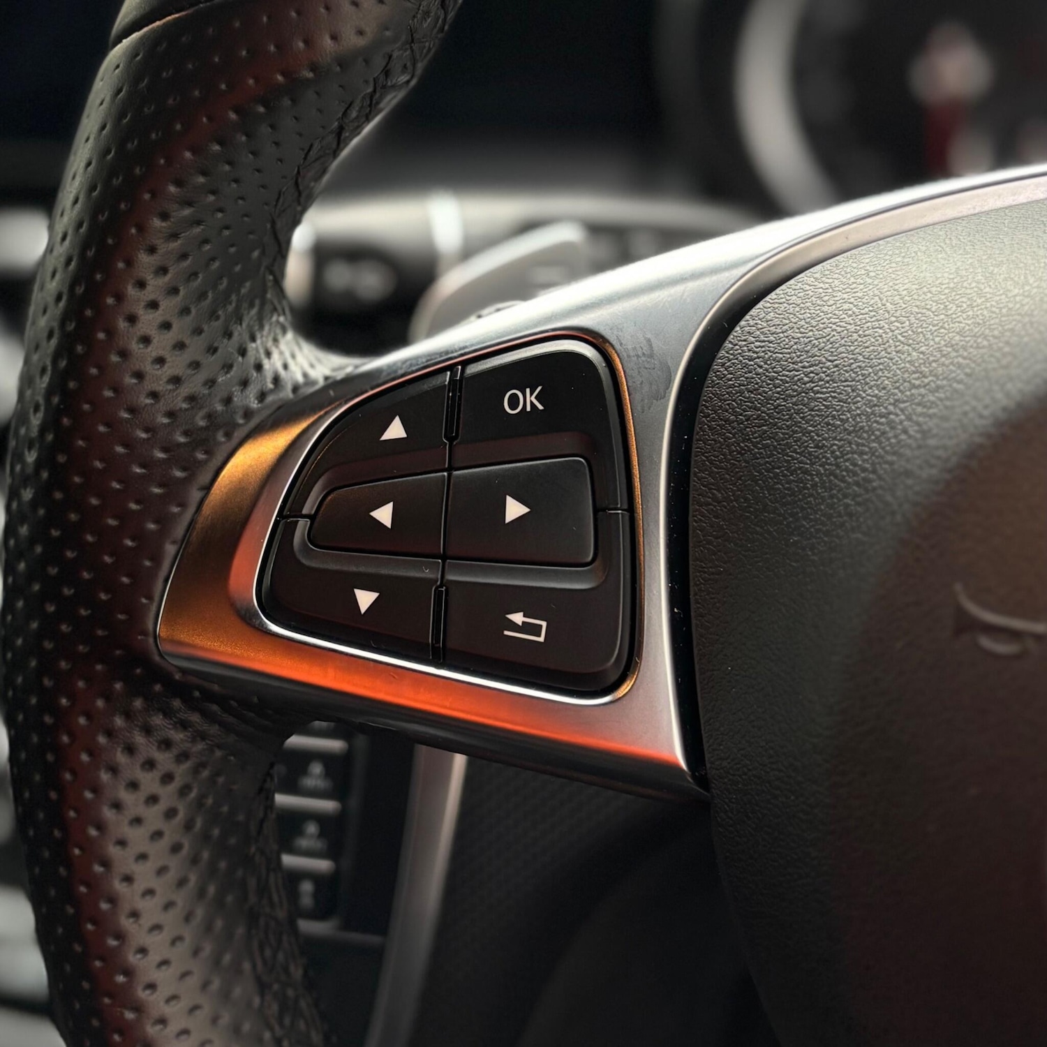 Used Mercedes-Benz A-Class 2017 for sale - 76647638: Photo 29