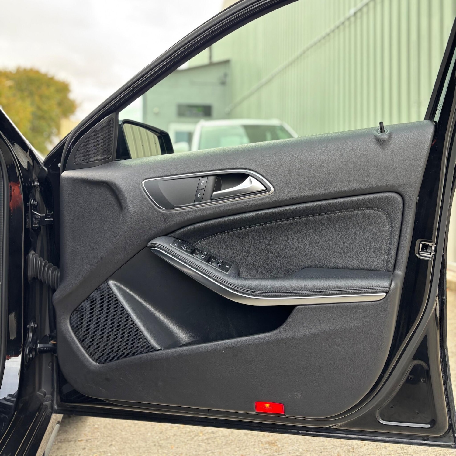 Used Mercedes-Benz A-Class 2017 for sale - 76647638: Photo 32