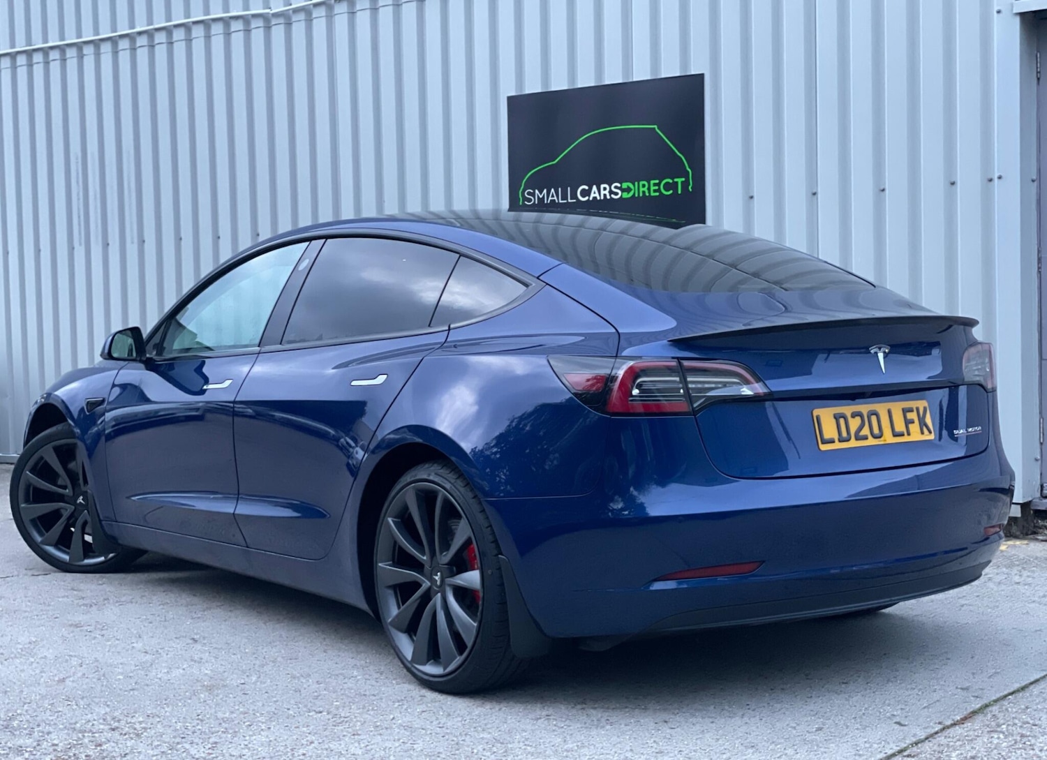 Used Tesla Model 3 2020 for sale - 76995314: Photo 3