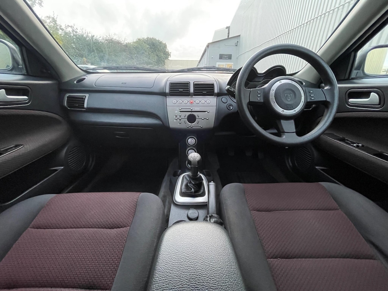 Used Proton GEN-2 2010 for sale - 76645004: Photo 3