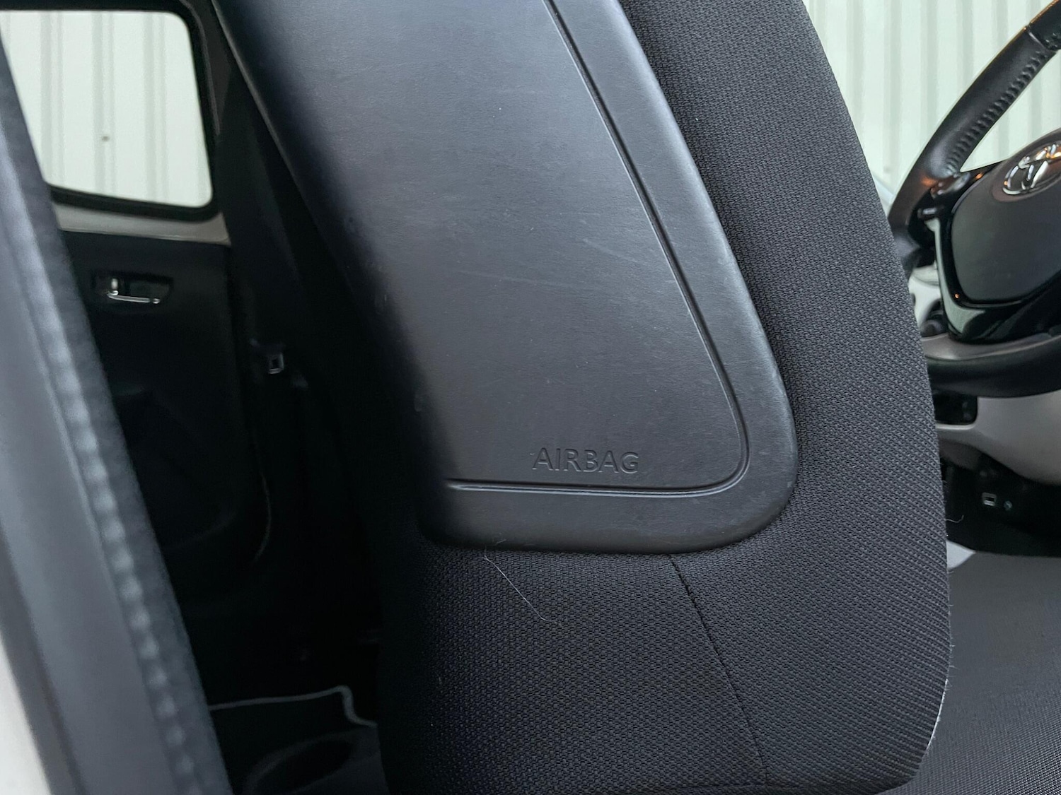 Used Toyota AYGO 2016 for sale - 76647645: Photo 16