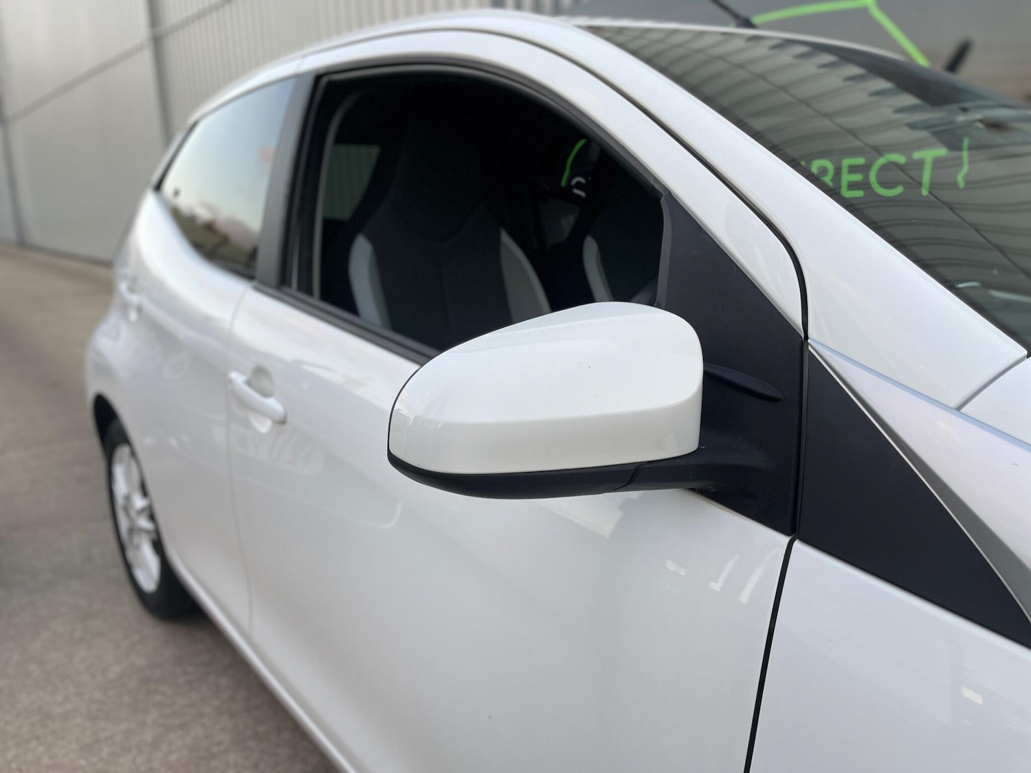 Used Toyota AYGO 2016 for sale - 76647645: Photo 44