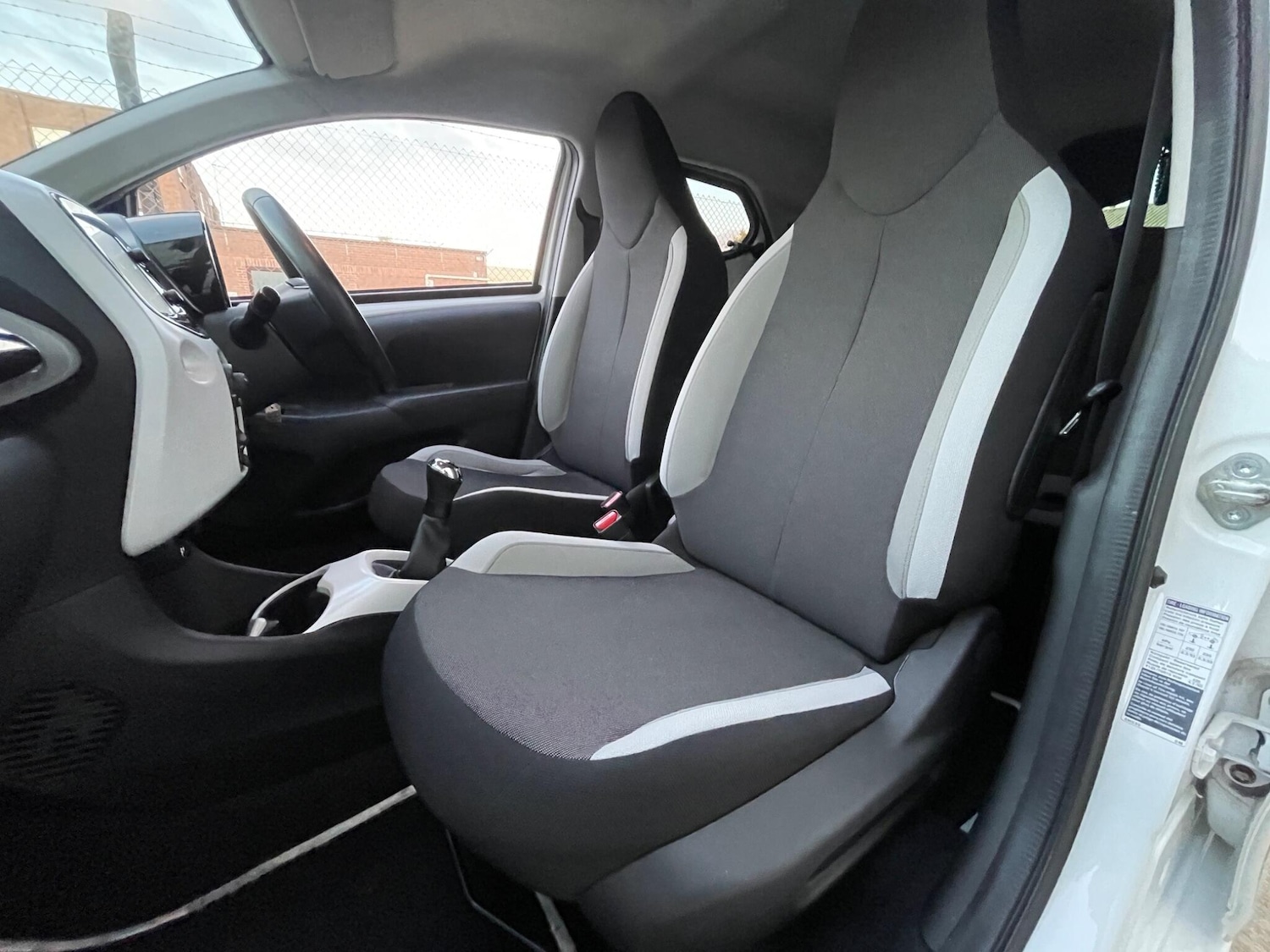 Used Toyota AYGO 2016 for sale - 76647645: Photo 50