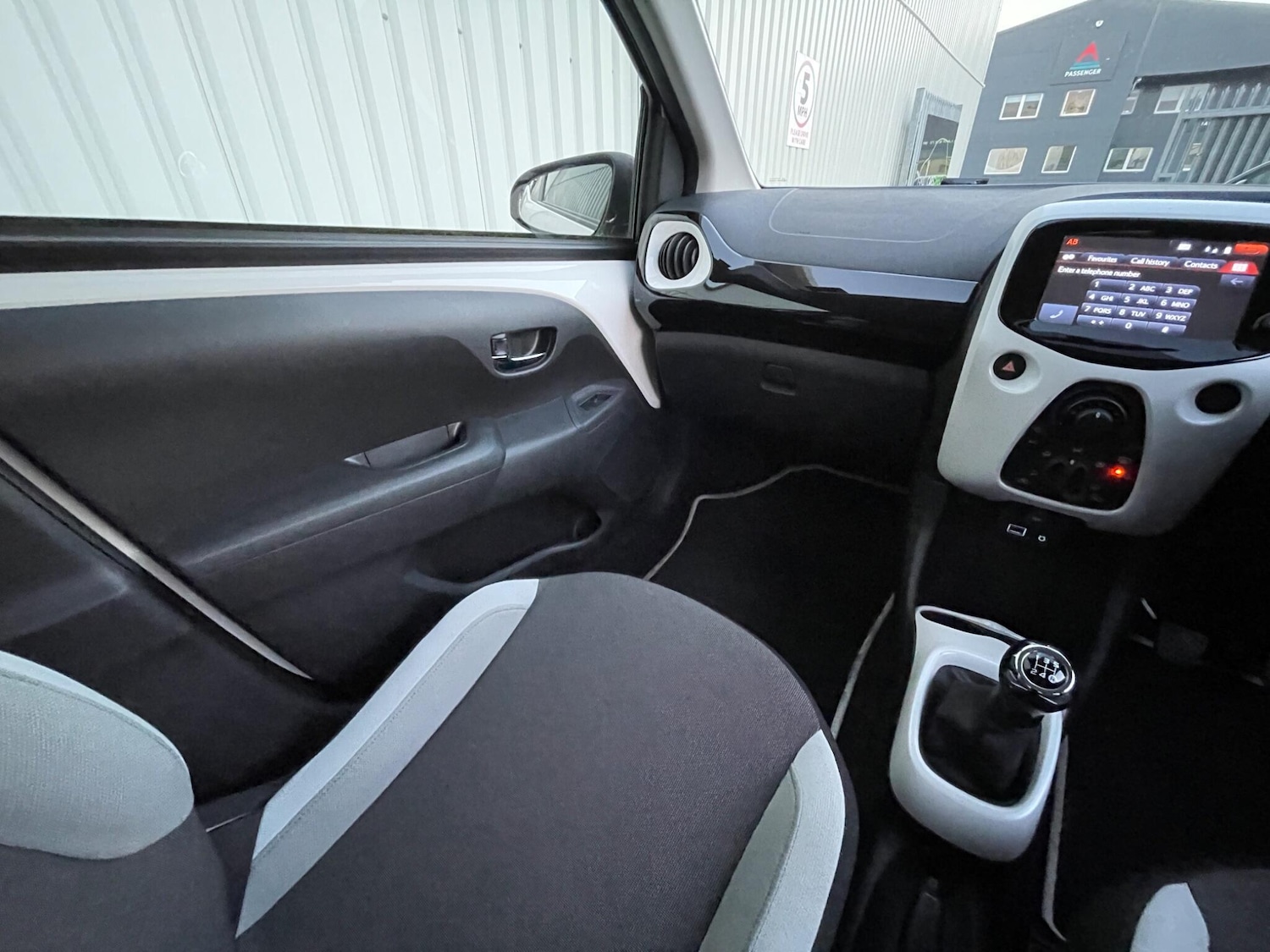 Used Toyota AYGO 2016 for sale - 76647645: Photo 7