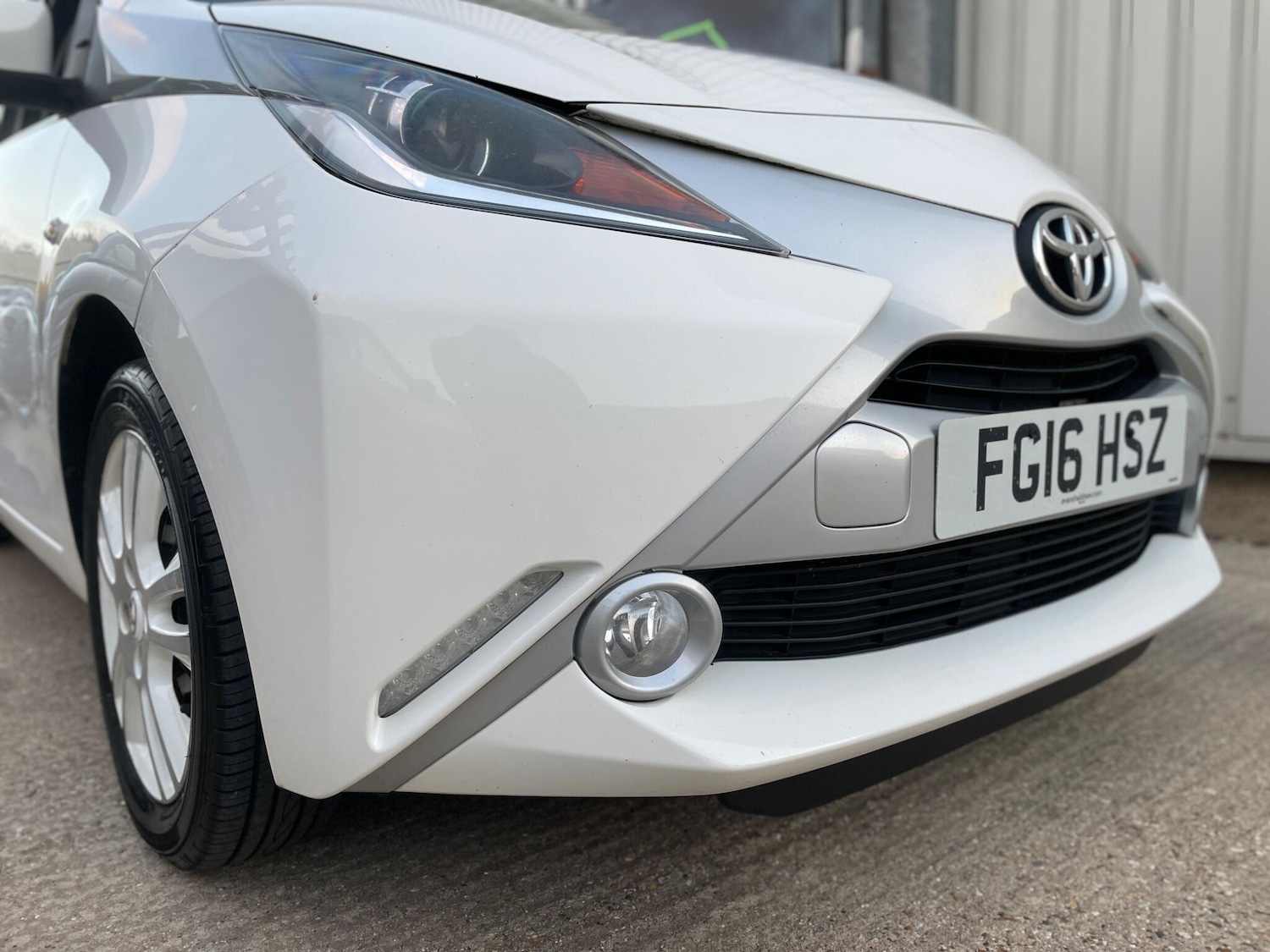Used Toyota AYGO 2016 for sale - 76647645: Photo 95