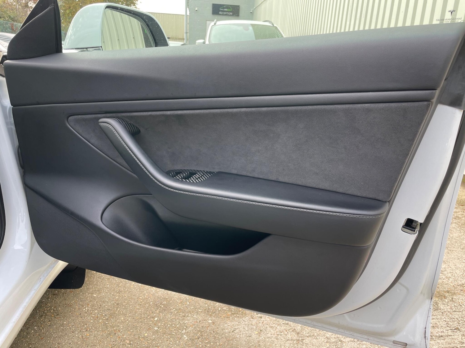 Used Tesla Model 3 2019 for sale - 76647637: Photo 27