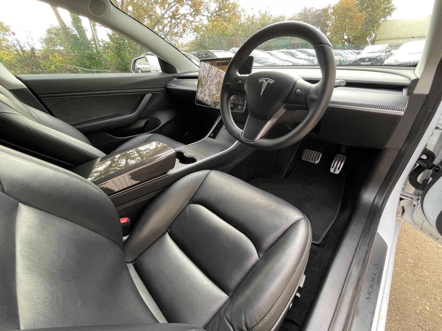 Used Tesla Model 3 2019 for sale - 76647637: Photo 8