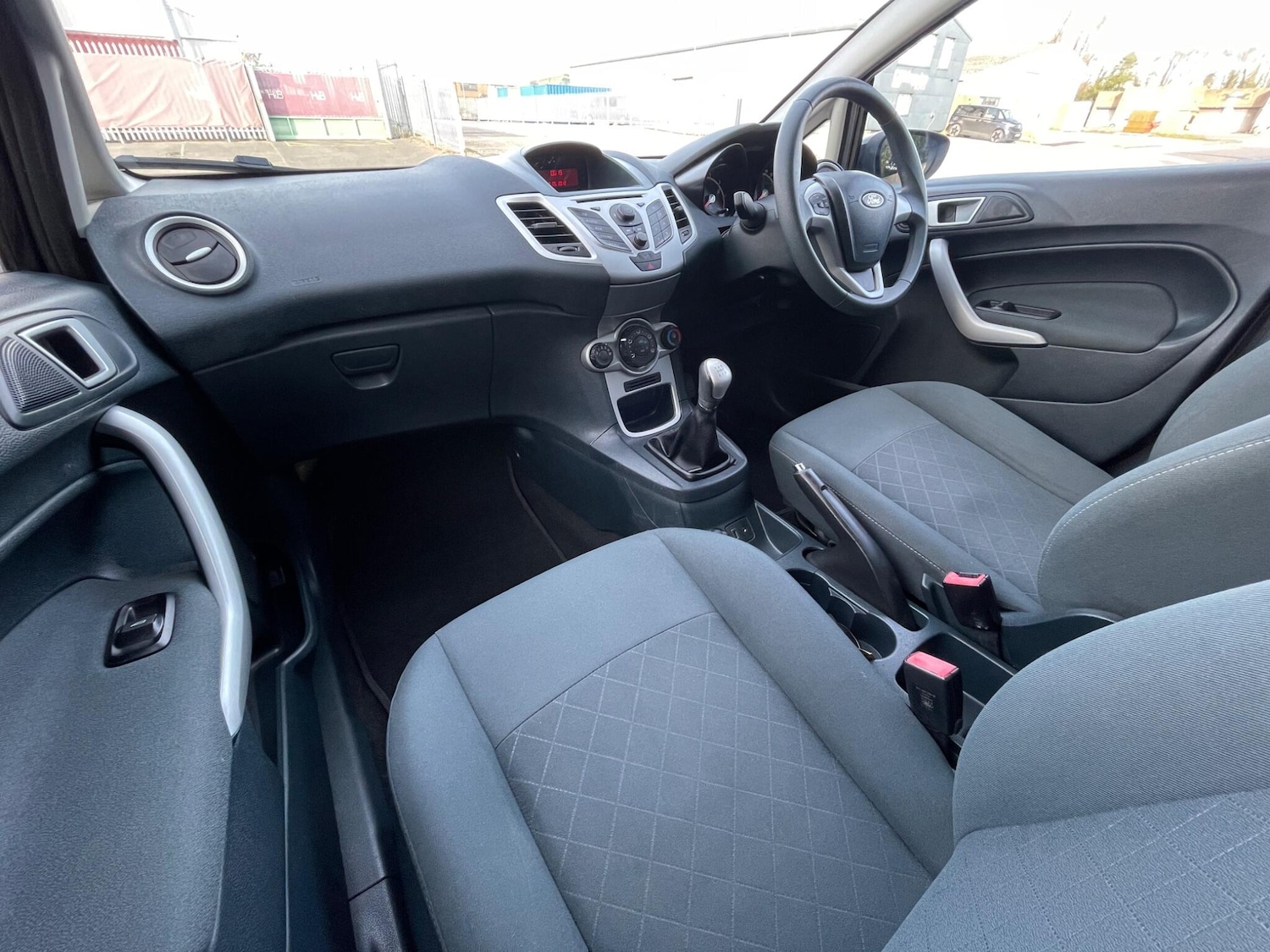 Used Ford Fiesta 2012 for sale - 77559677: Photo 15